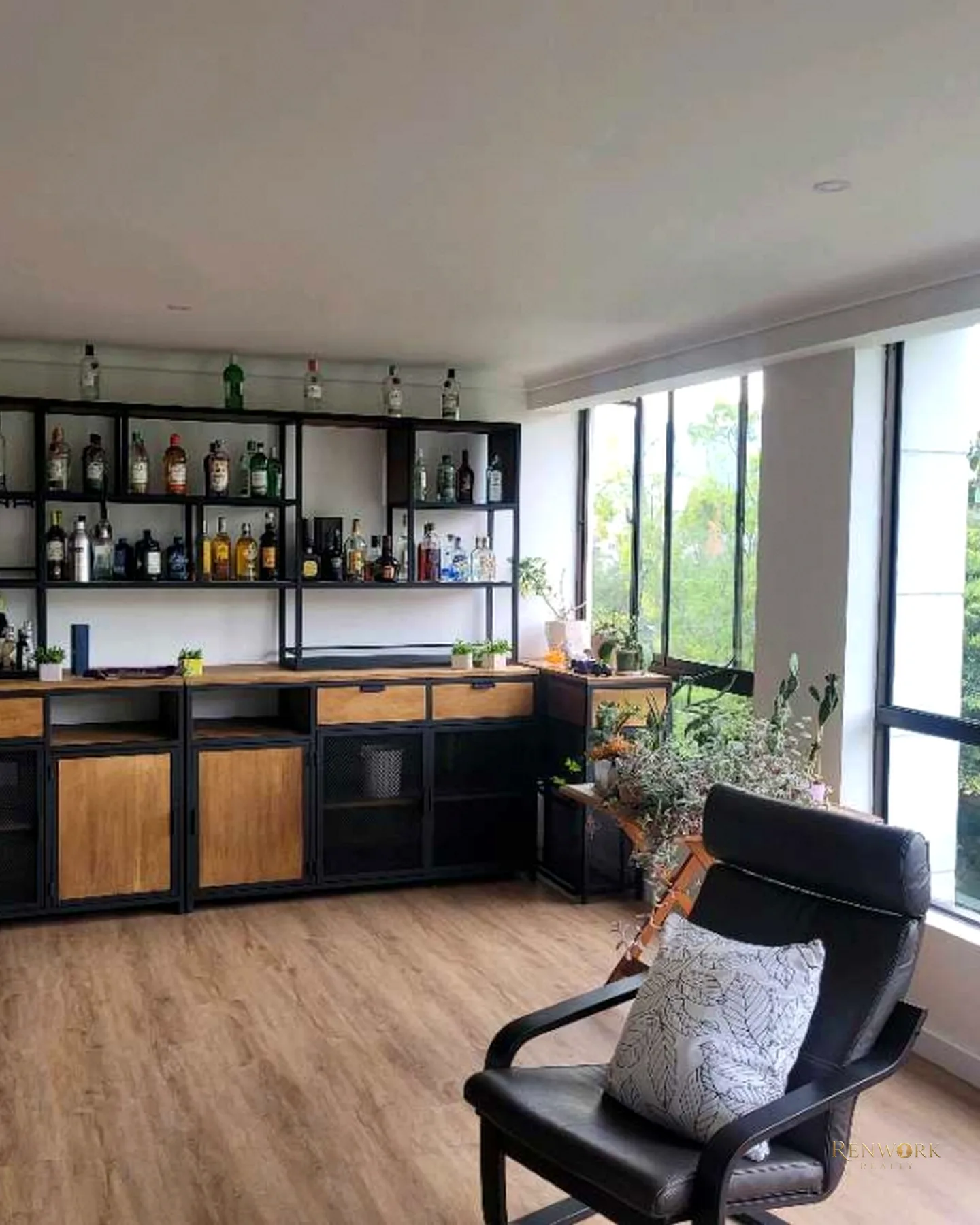 VENTA DE APARTAMENTO REMODELADO CERCA A LA TOMATERA/POBLADO · foto 5