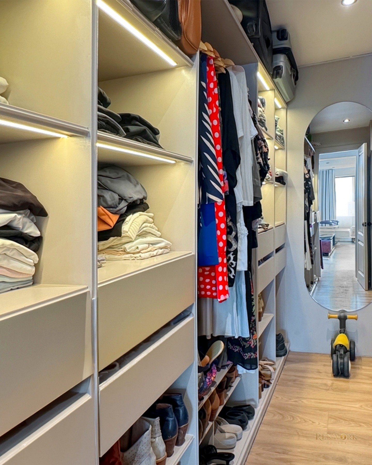 VENTA DE APARTAMENTO REMODELADO CON ESPACIOS ÚNICOS EN LOS BALSOS · foto 17