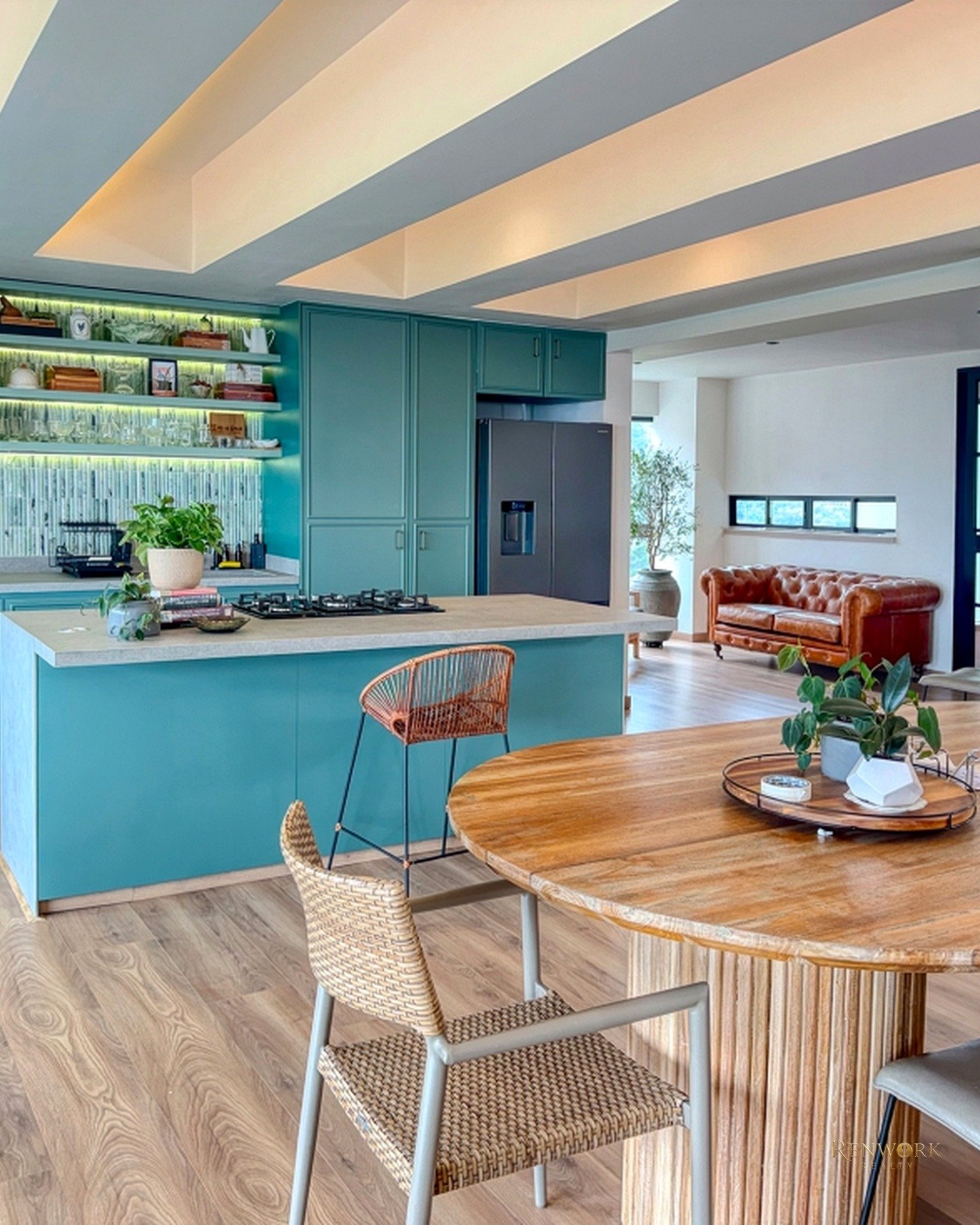 VENTA DE APARTAMENTO REMODELADO CON ESPACIOS ÚNICOS EN LOS BALSOS · foto 2