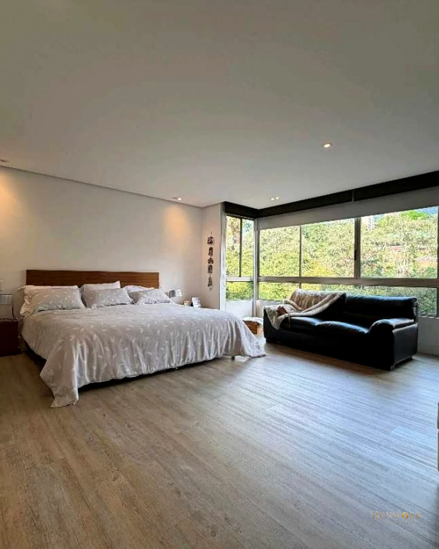 VENTA DE APARTAMENTO REMODELADO HERMOSO EN EL LAS SANTAS. EL POBLADO · foto 14