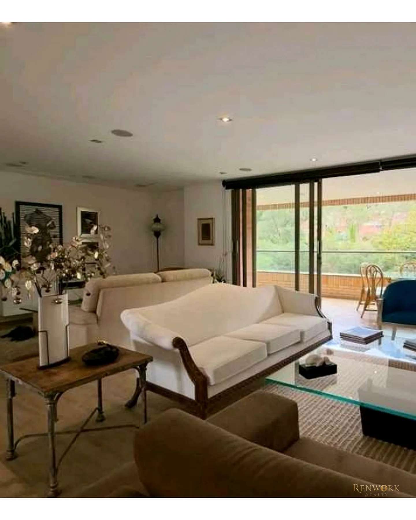 VENTA DE APARTAMENTO REMODELADO HERMOSO EN EL LAS SANTAS. EL POBLADO · foto 19