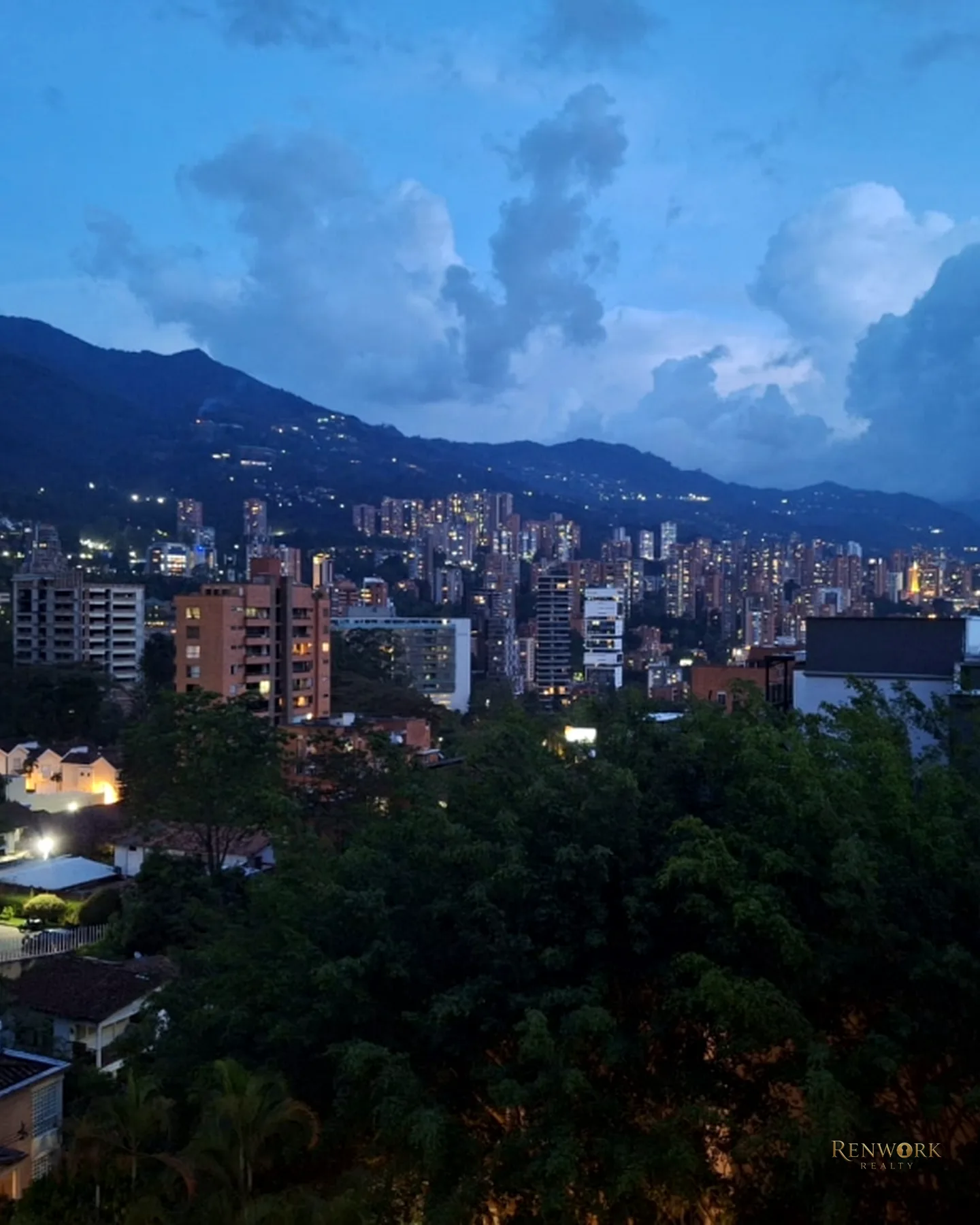 VENTA DE APARTAMENTO REMODELADO SECTOR LALINDE POBLADO · foto 11