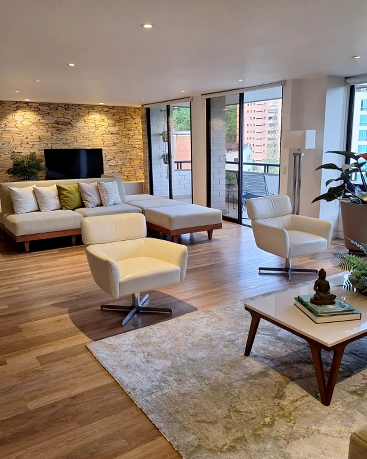 VENTA DE APARTAMENTO REMODELADO SECTOR LALINDE POBLADO · foto 1