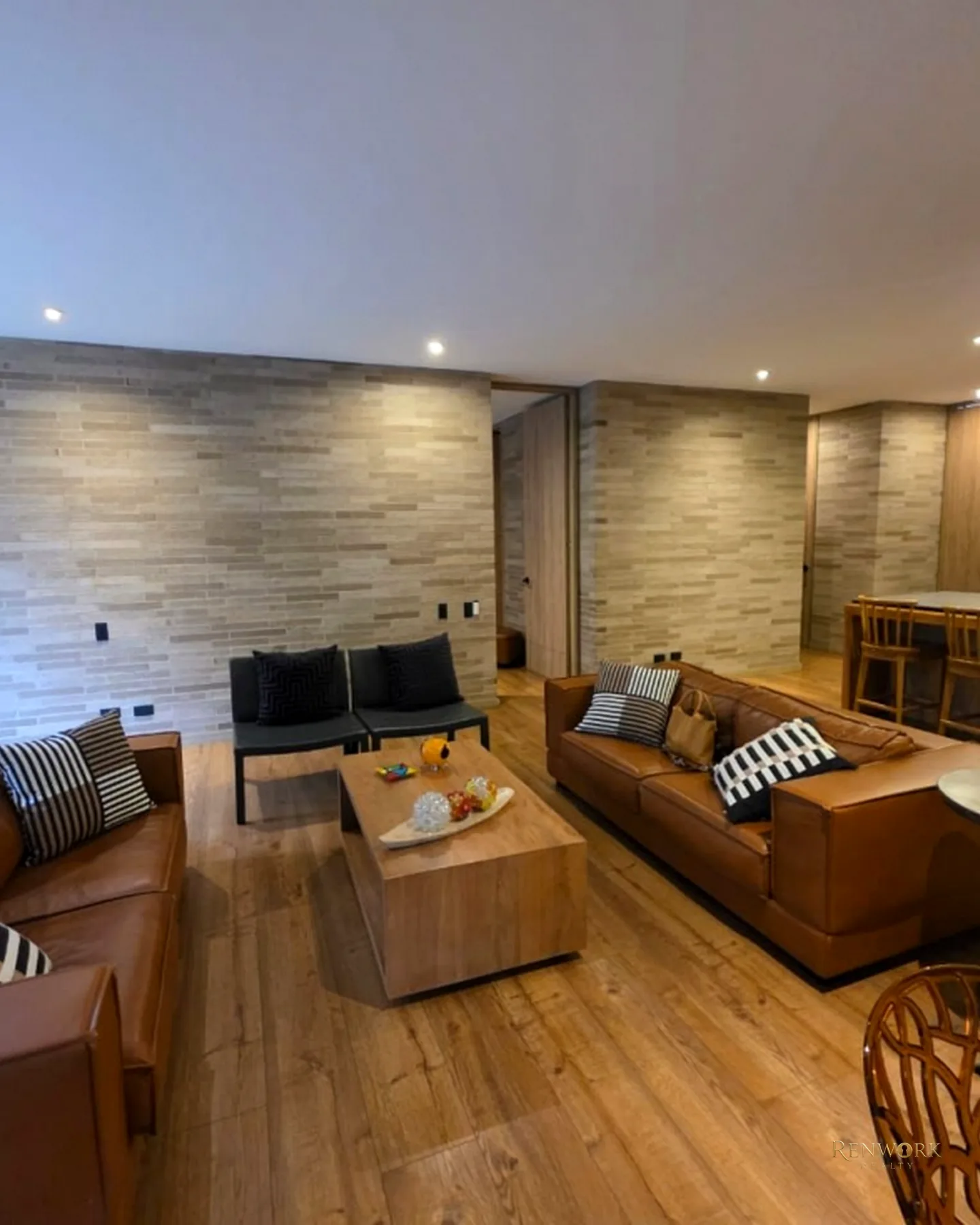 VENTA DE APARTAMENTO SECTOR C42 CAMPESTRE - EL POBLADO · foto 4