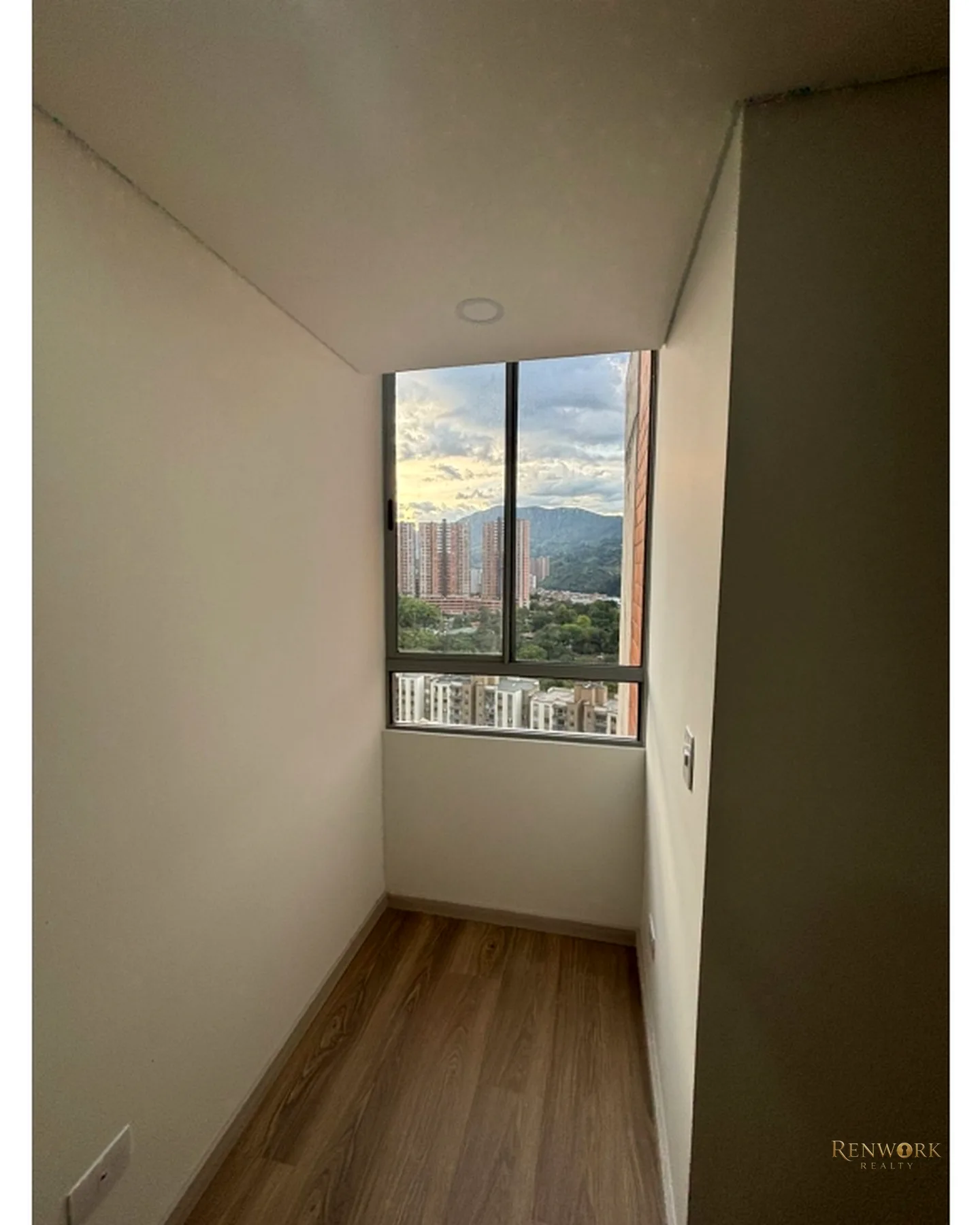 VENTA DE APARTAMENTO SURAMERICA, ITAGUI · foto 7