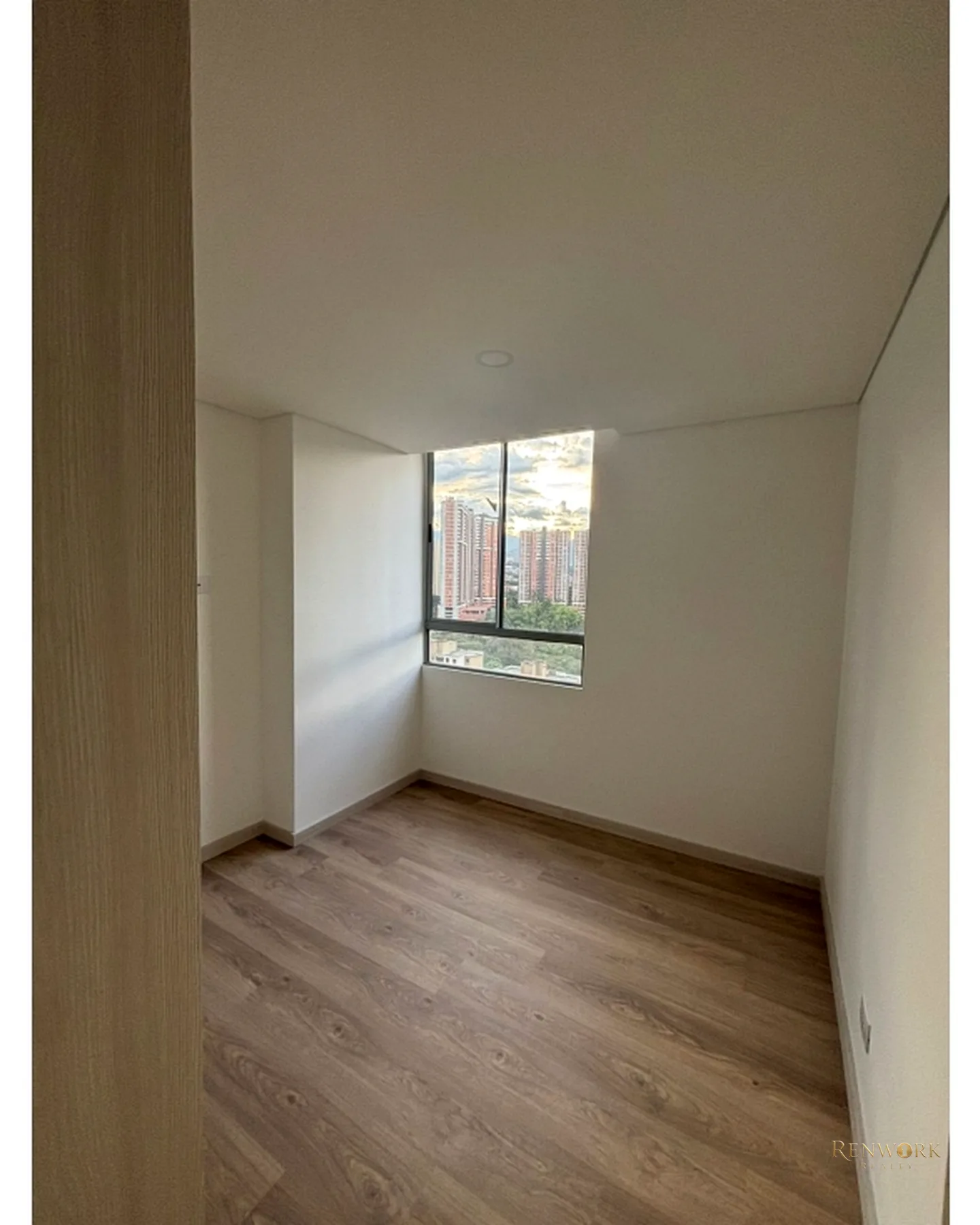 VENTA DE APARTAMENTO SURAMERICA, ITAGUI · foto 8