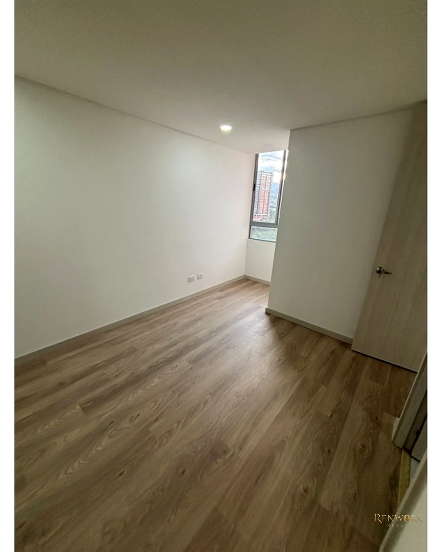 VENTA DE APARTAMENTO SURAMERICA, ITAGUI · foto 11
