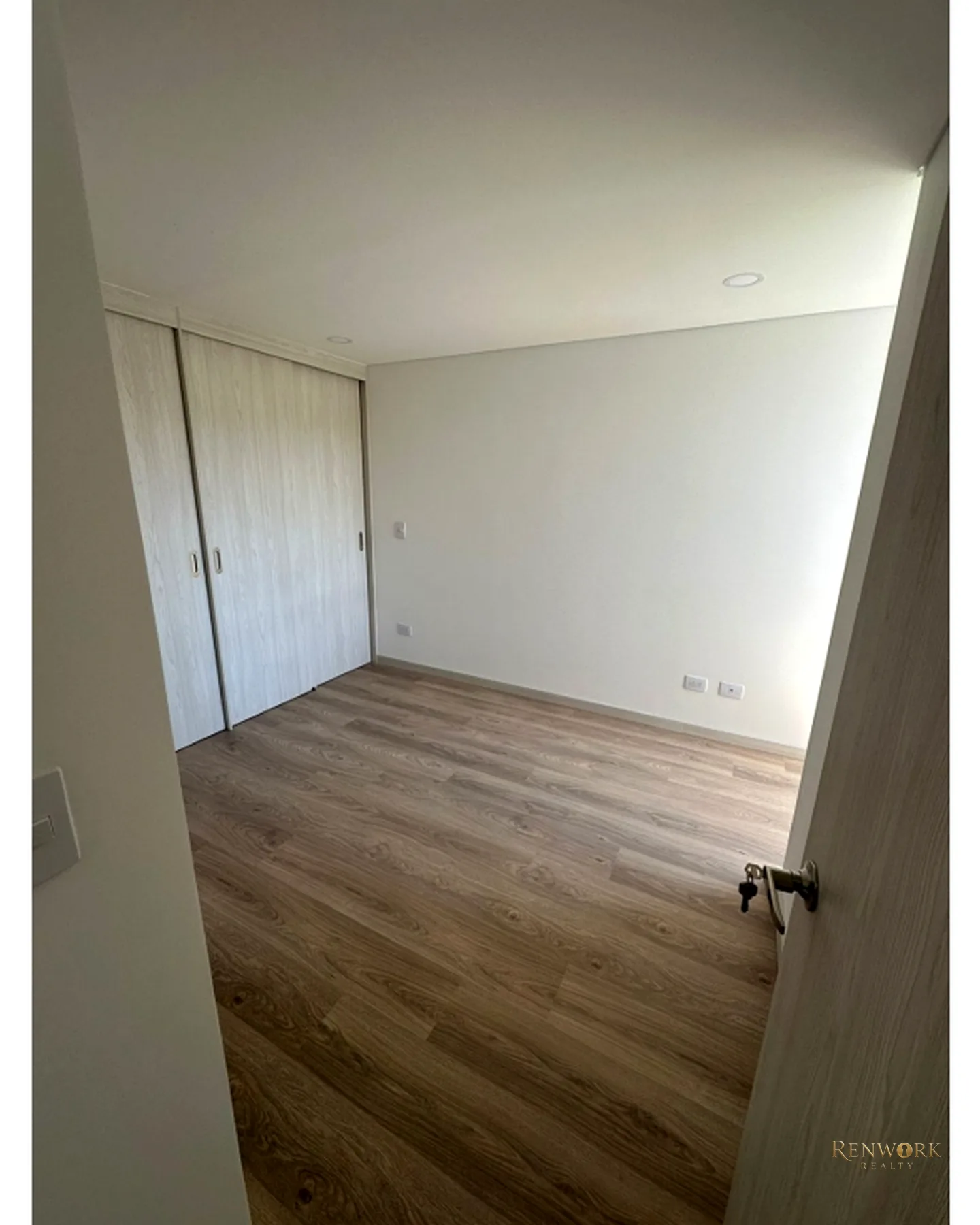VENTA DE APARTAMENTO SURAMERICA, ITAGUI · foto 19