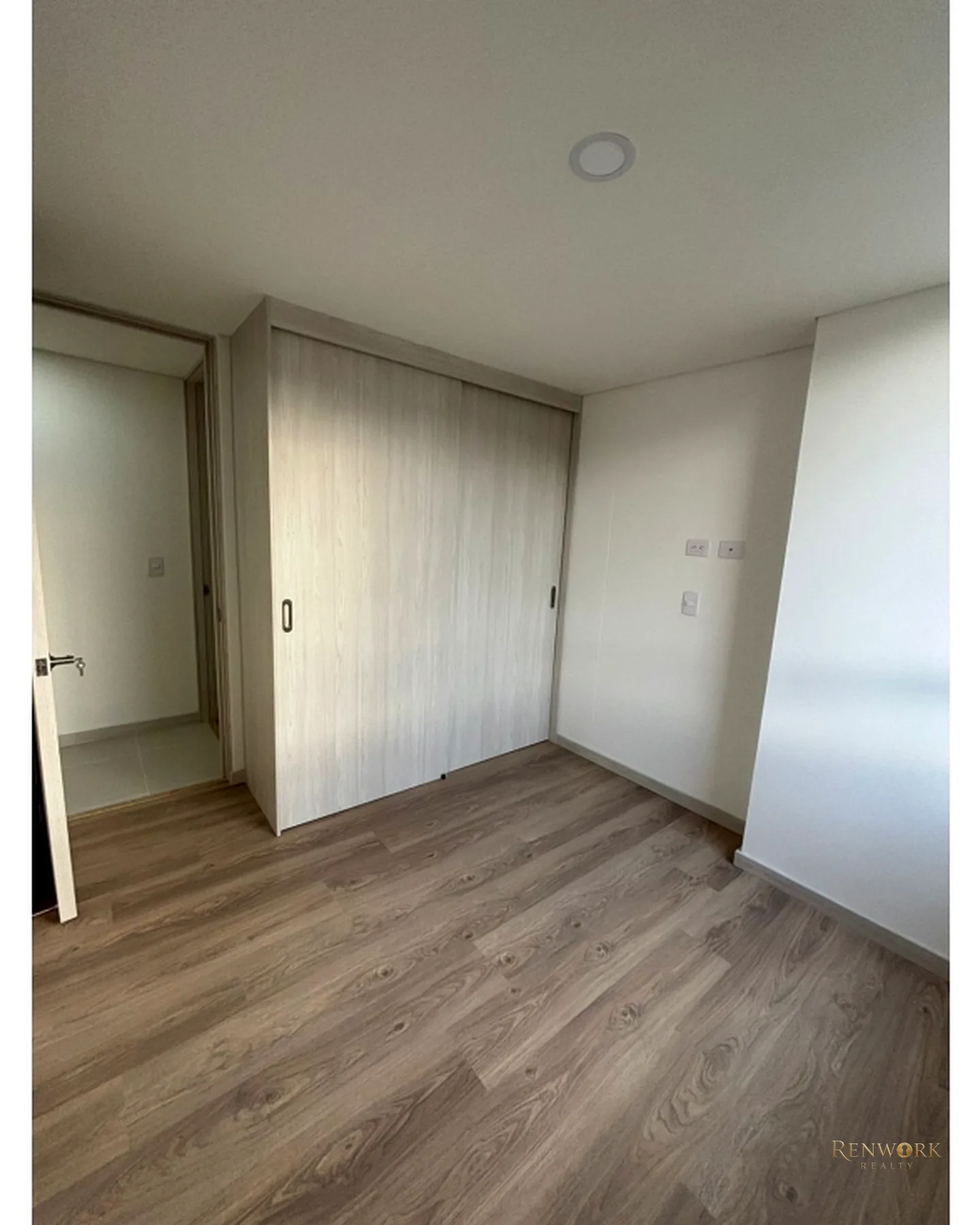VENTA DE APARTAMENTO SURAMERICA, ITAGUI · foto 13