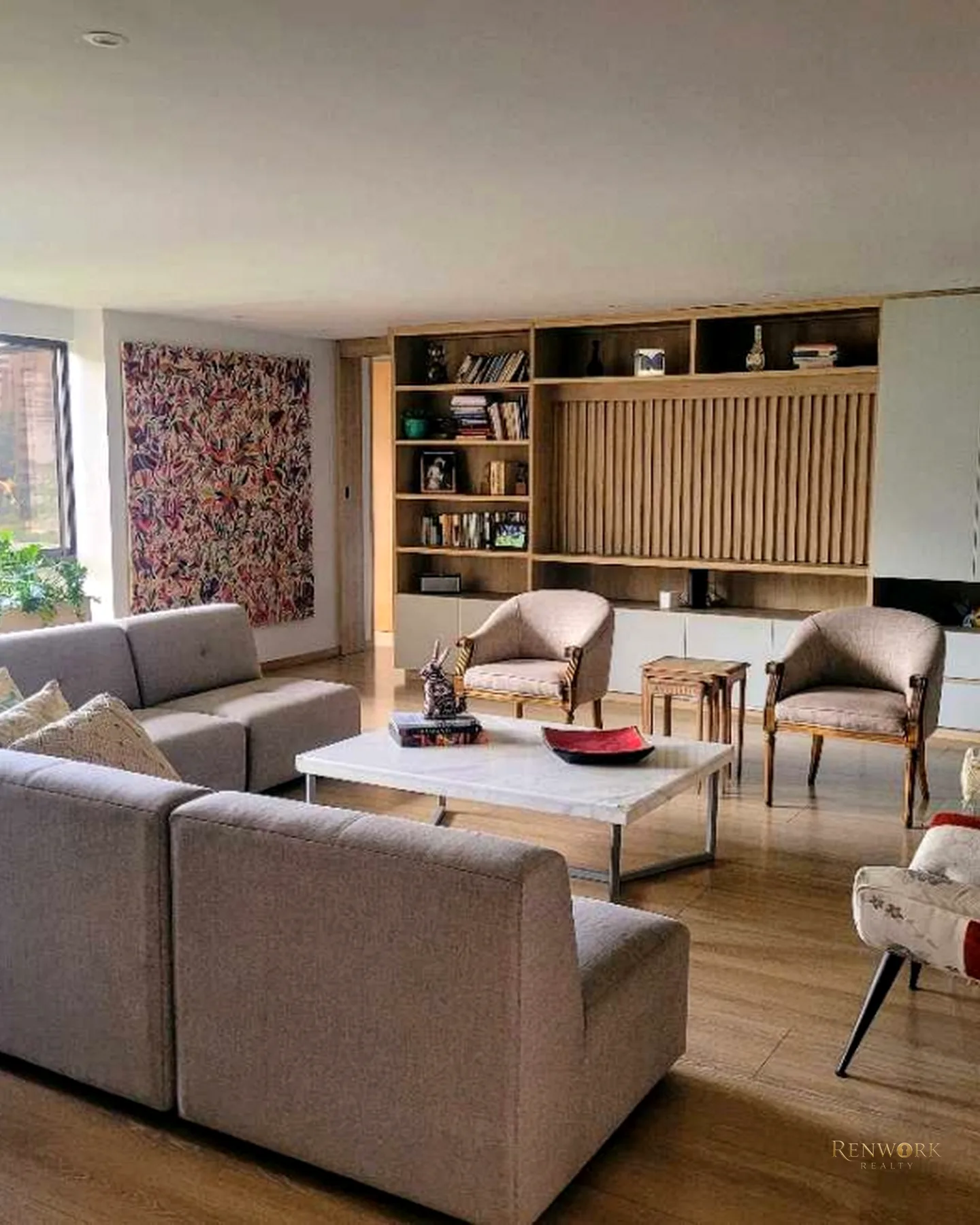 VENTA DE APARTAMENTO TOTALMENTE REMODELADO EN EL POBLADO/CASTROPOL · foto 1