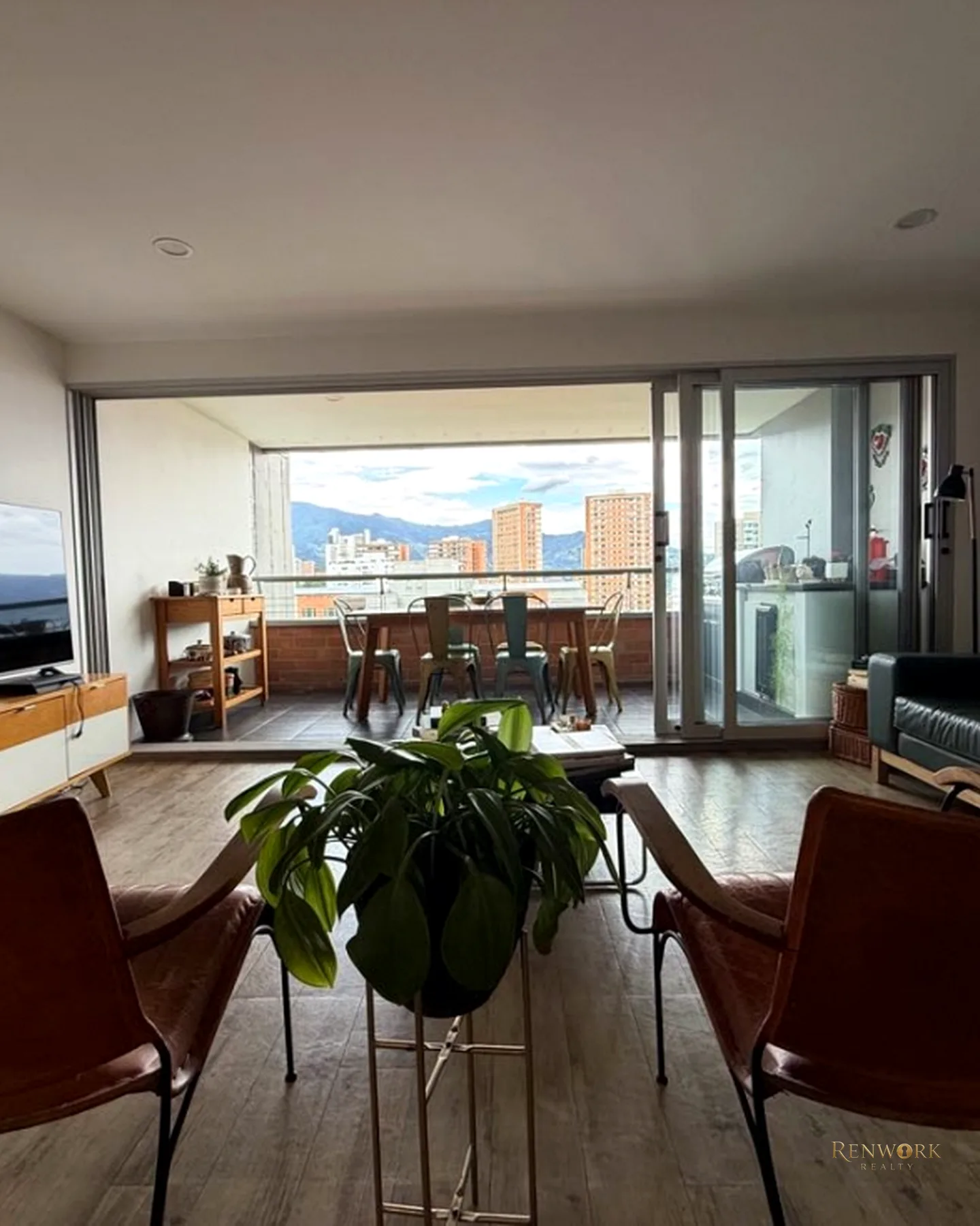 VENTA DE APARTAMENTO, VIA LINARES CON LOS BALSOS, POBLADO · foto 1