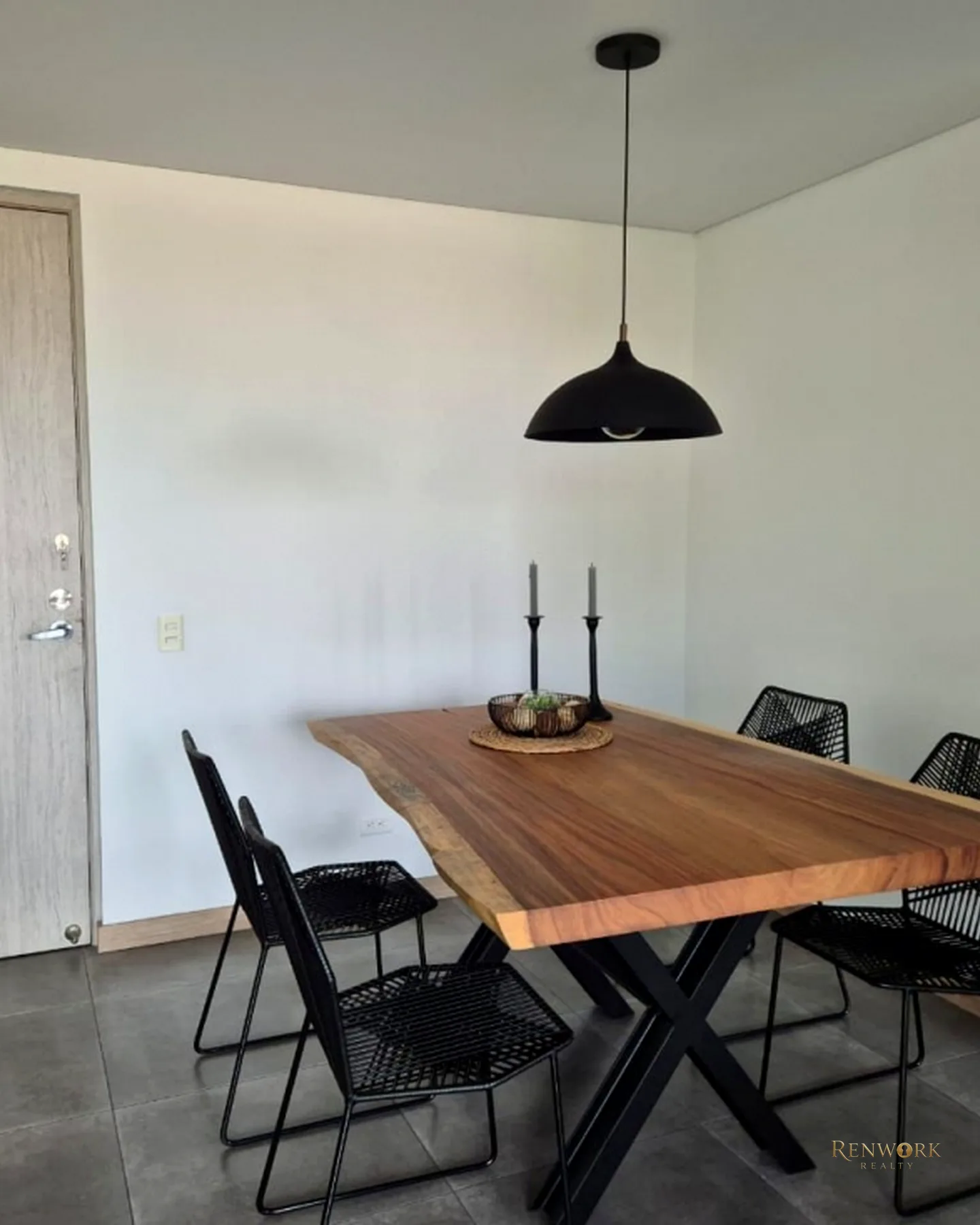VENTA DE APTO CON COLEGA EN LOMA DEL ESCOBERO CON HERMOSA VISTA · foto 13