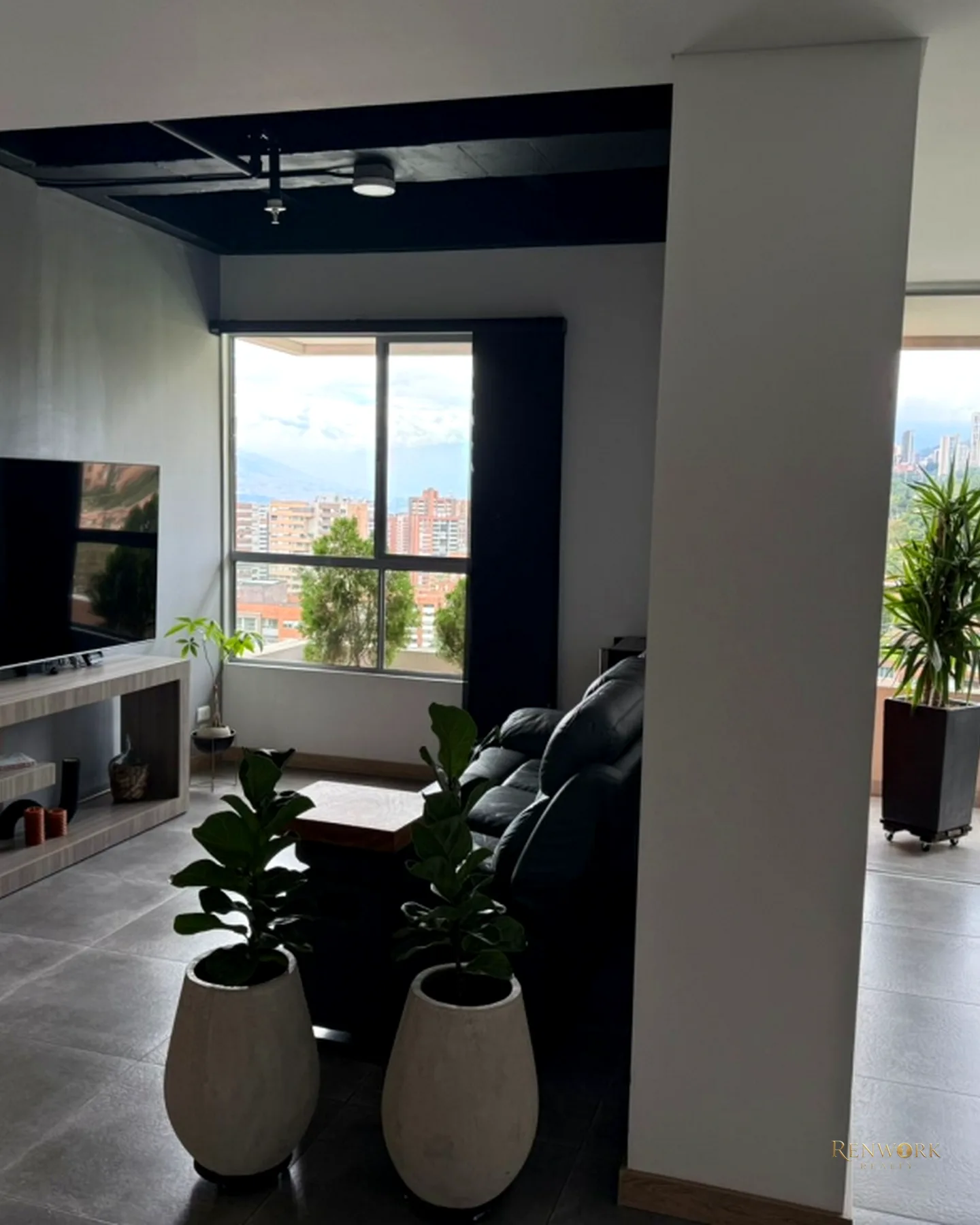 VENTA DE APTO CON COLEGA EN LOMA DEL ESCOBERO CON HERMOSA VISTA · foto 14