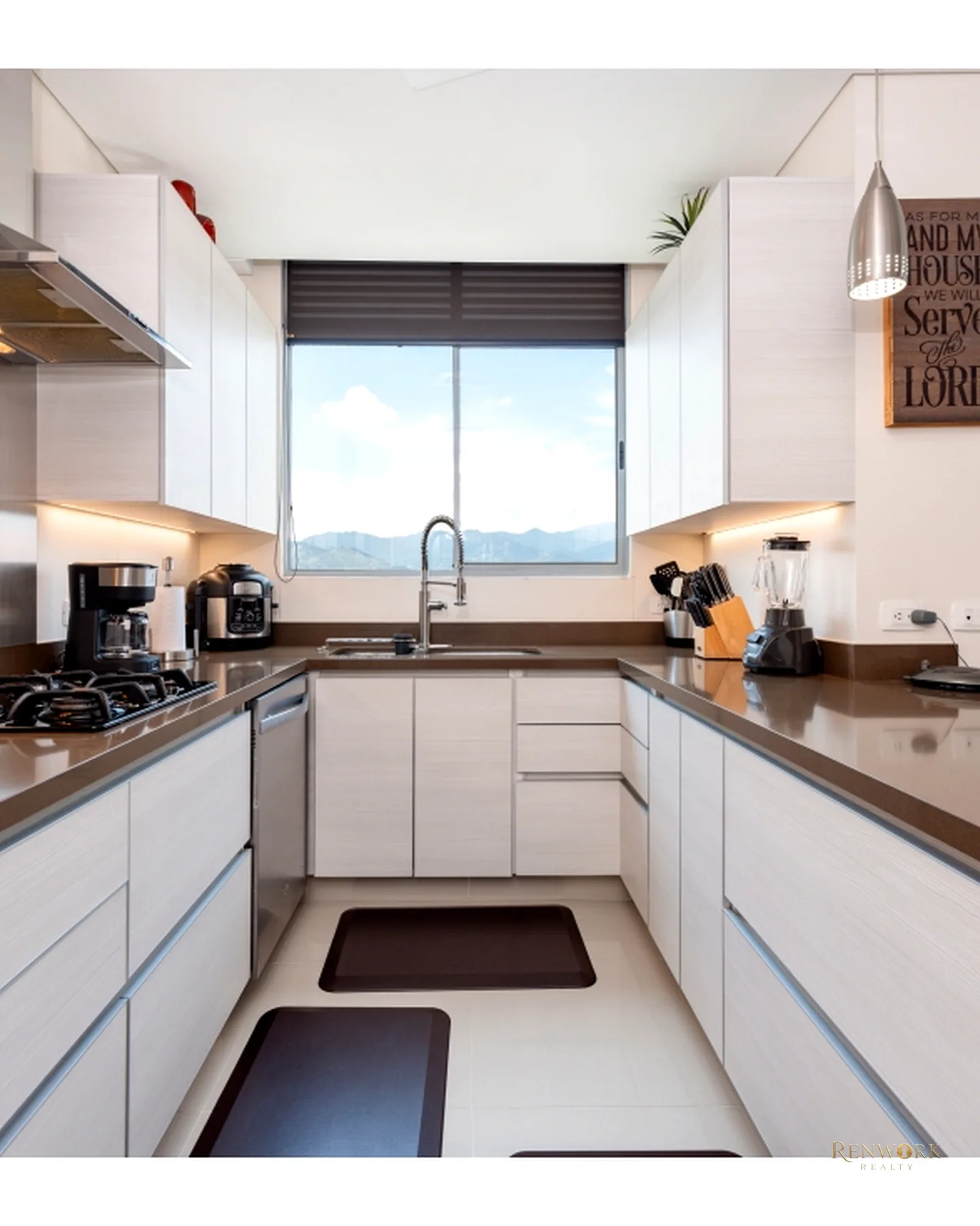 VENTA DE APTO POBLADO LOS PARRA. PISO ALTO, VISTA Y GRAN BALCÓN · foto 9