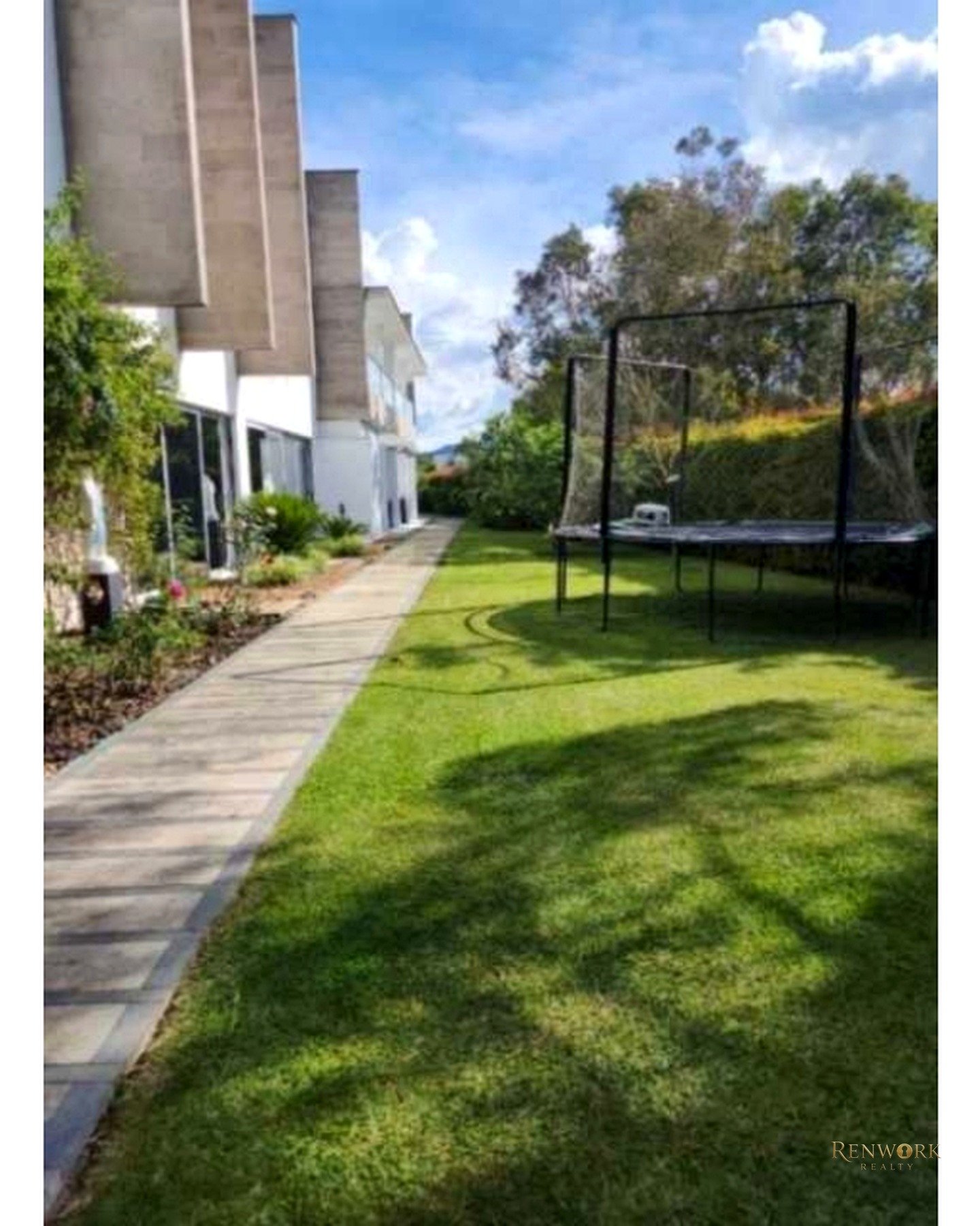 VENTA DE CASA DE LUJO CON ASCENSOR EN LLANOGRANDE, SECTOR CABECERAS · foto 8