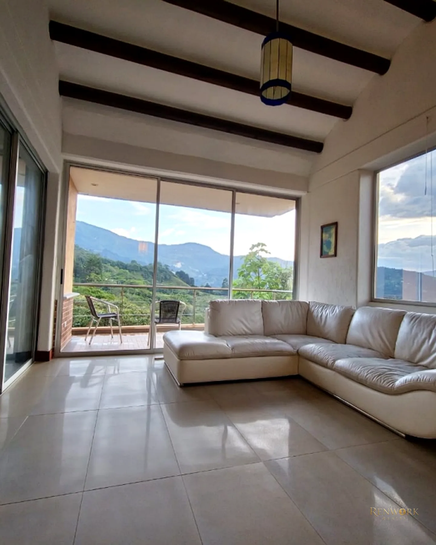 VENTA DE CASA EN EL ESCOBERO, ENVIGADO · foto 3