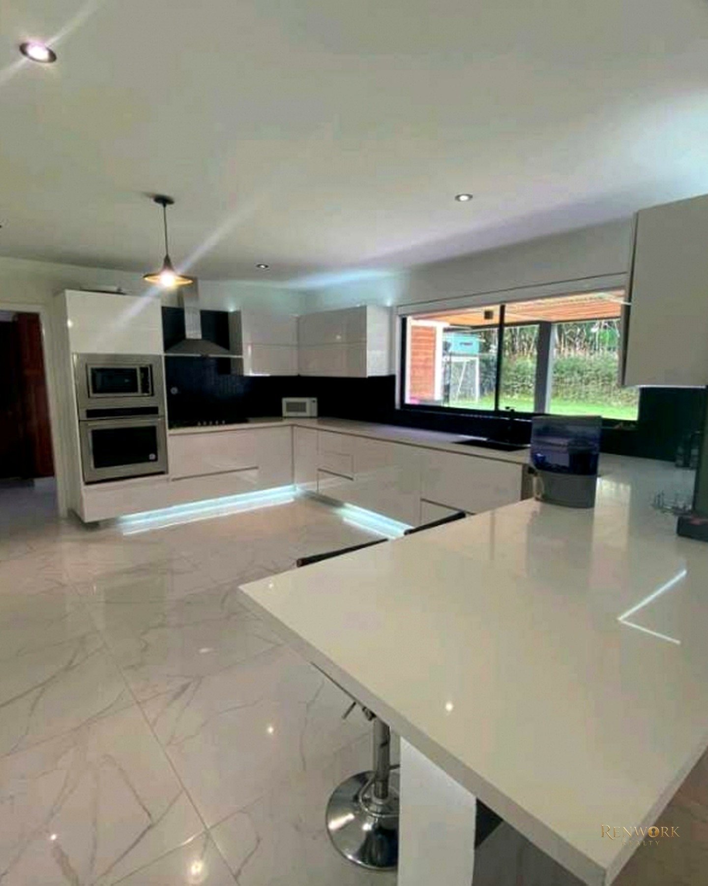 VENTA DE CASA EN EL POBLADO, SECTOR EL TESORO. · foto 8