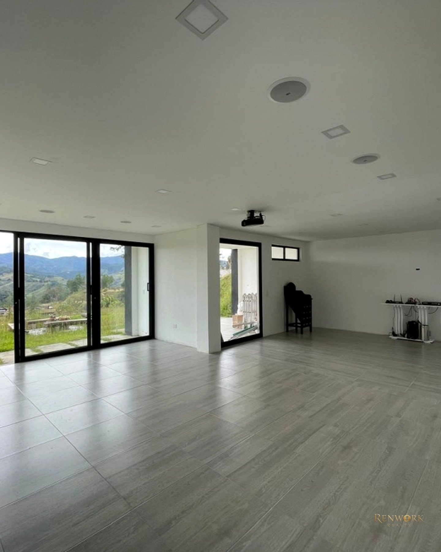 VENTA DE CASA EN EL RETIRO - SECTOR PANTANILLO · foto 1