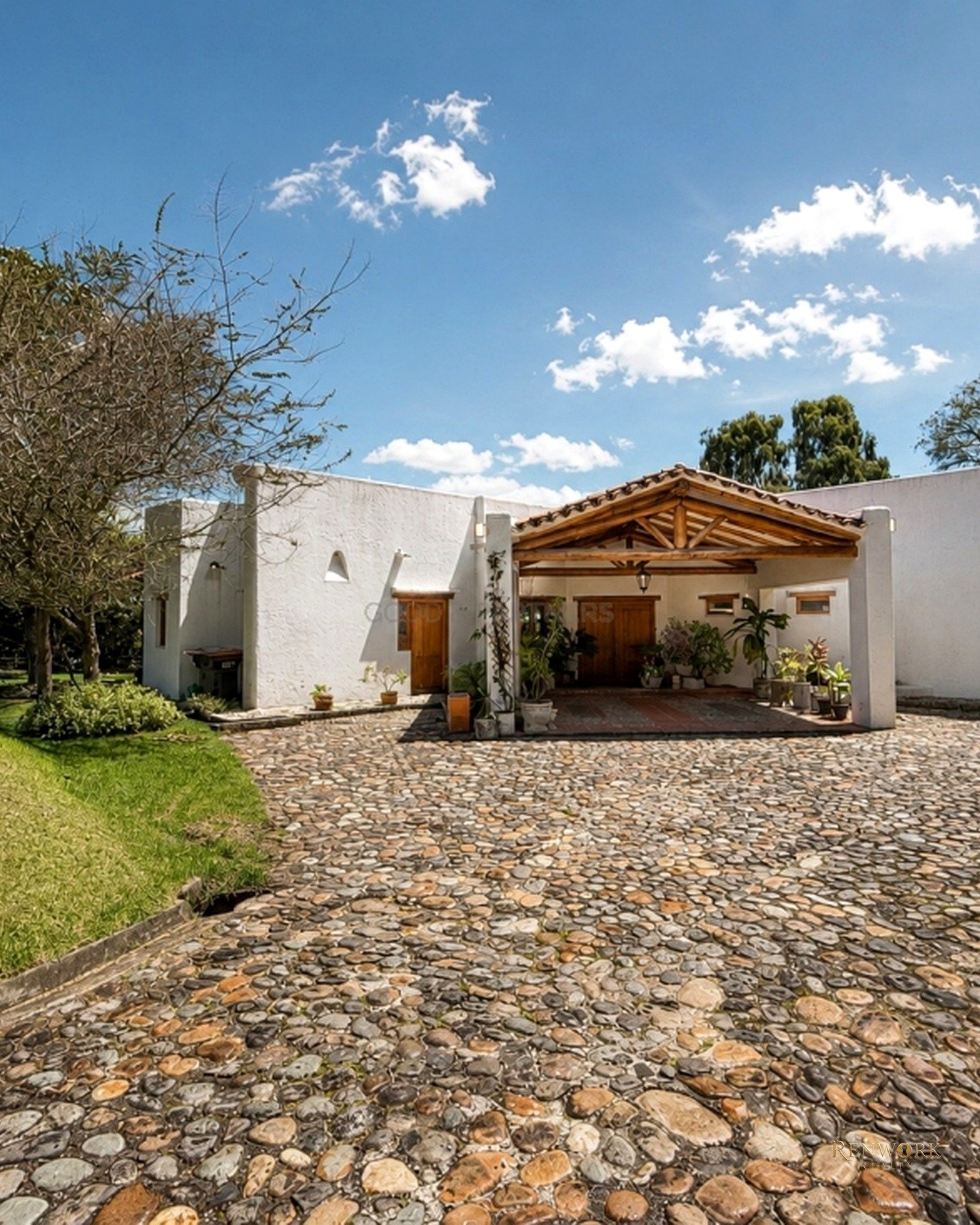 VENTA DE CASA EN ENVIGADO - SECTOR LA ACUARELA · foto 2
