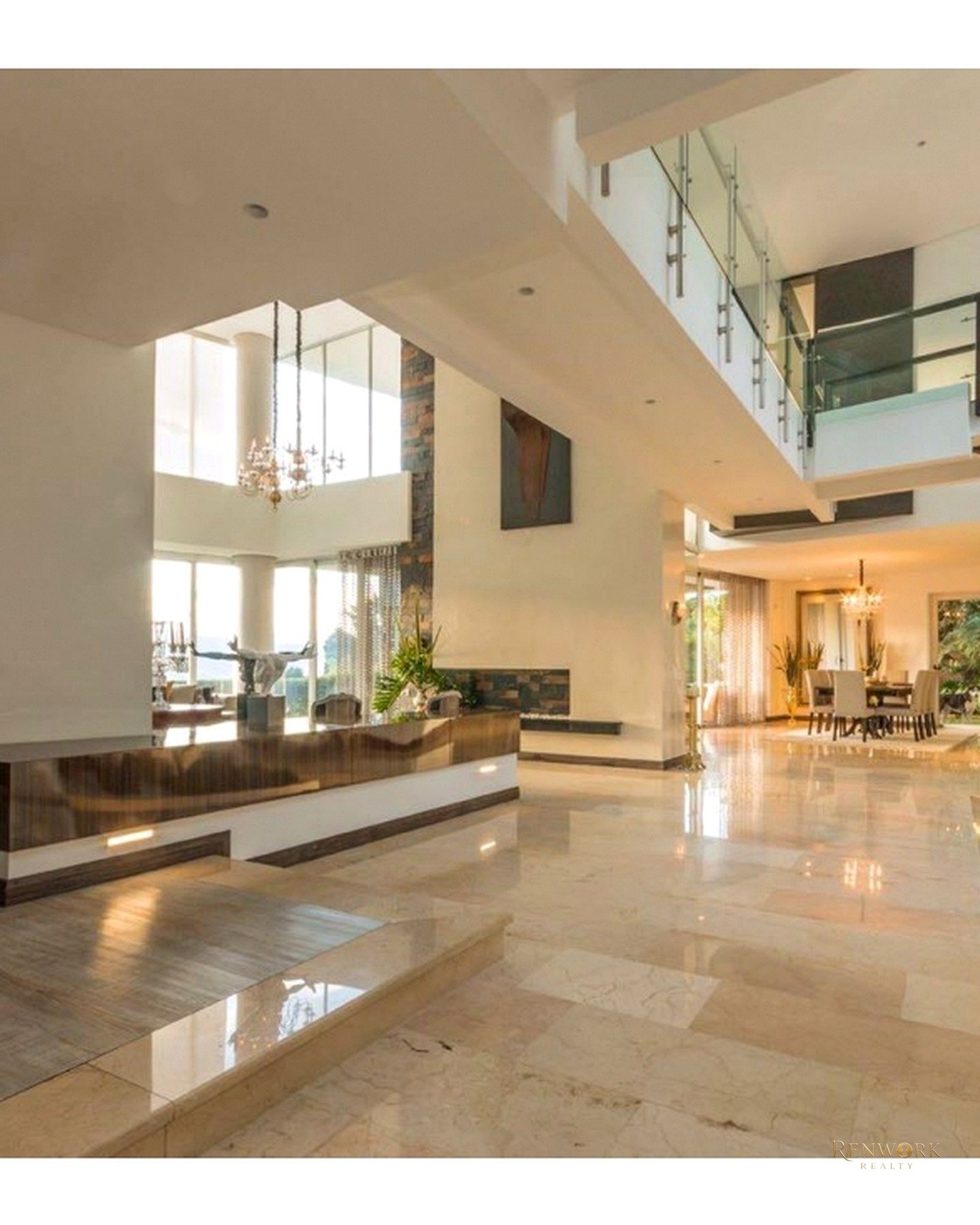 Vista de VENTA DE CASA EN LA CALERA EN EL POBLADO, MEDELLÍN