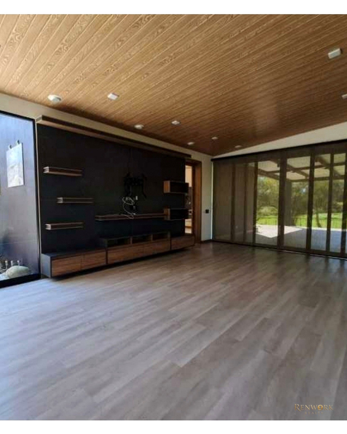 VENTA DE CASA EN LLANOGRANDE CON LAGO PRIVADO. UN SOLO NIVEL. · foto 20