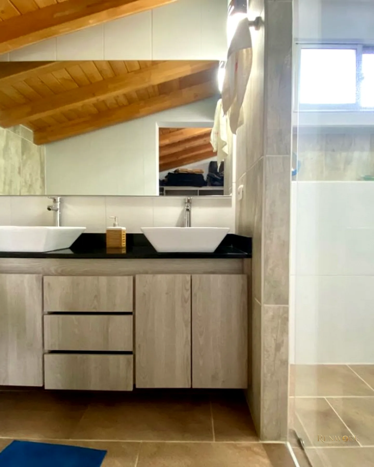 VENTA DE CASA MODERNA EN UNIDAD CERRADA RIONEGRO - EL PORVENIR · foto 7