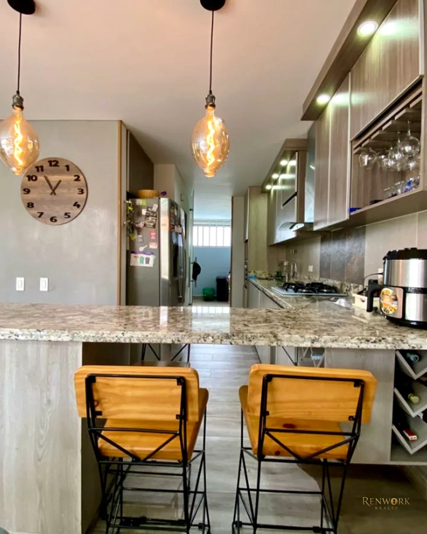 VENTA DE CASA MODERNA EN UNIDAD CERRADA RIONEGRO - EL PORVENIR · foto 3