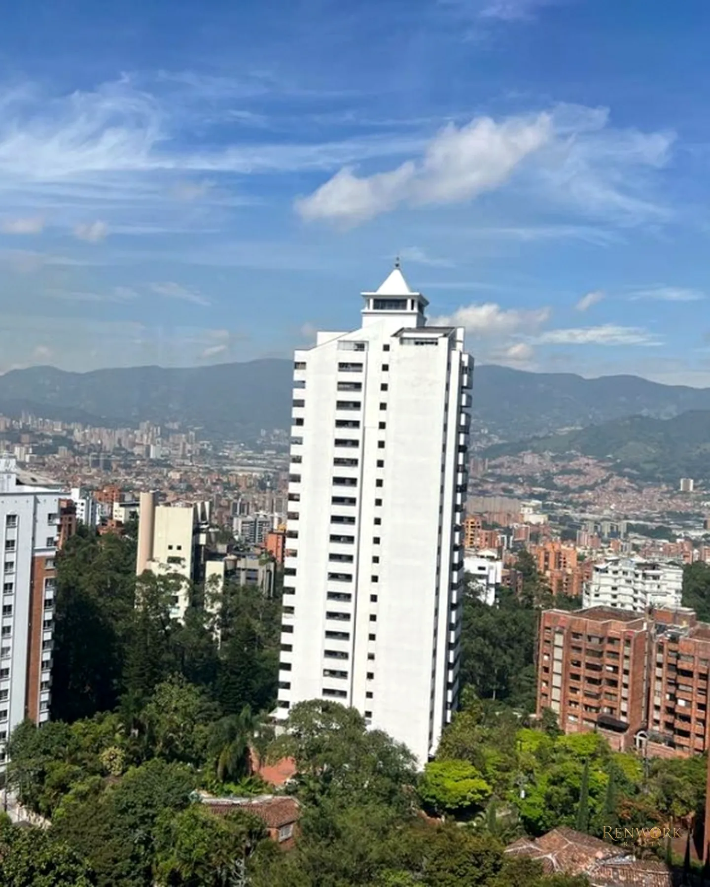 VENTA DE ESPECTACULAR APARTAMENTO CON VISTA EN SAN LUCAS | POBLADO. · foto 21