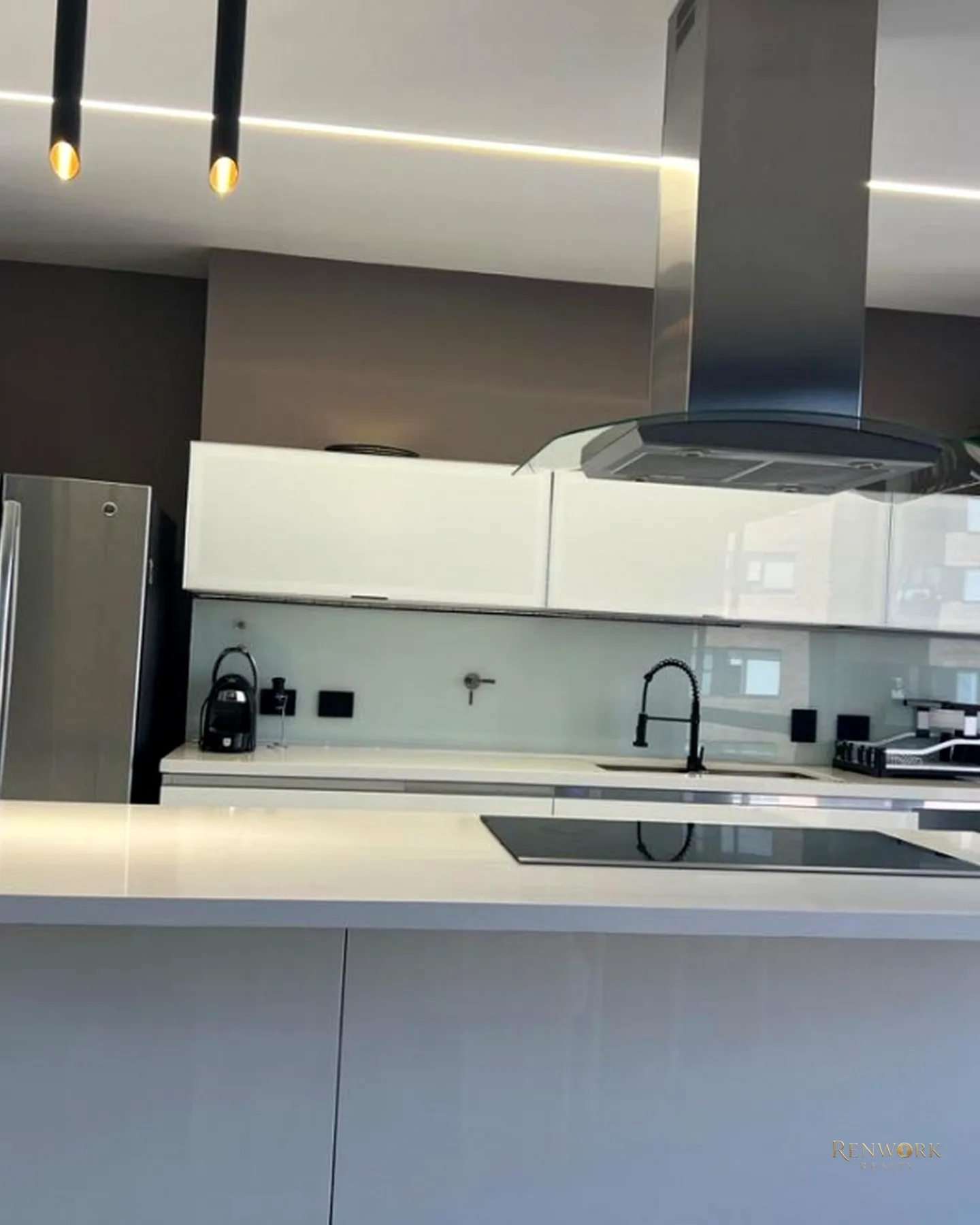 VENTA DE ESPECTACULAR APARTAMENTO CON VISTA EN SAN LUCAS | POBLADO. · foto 9