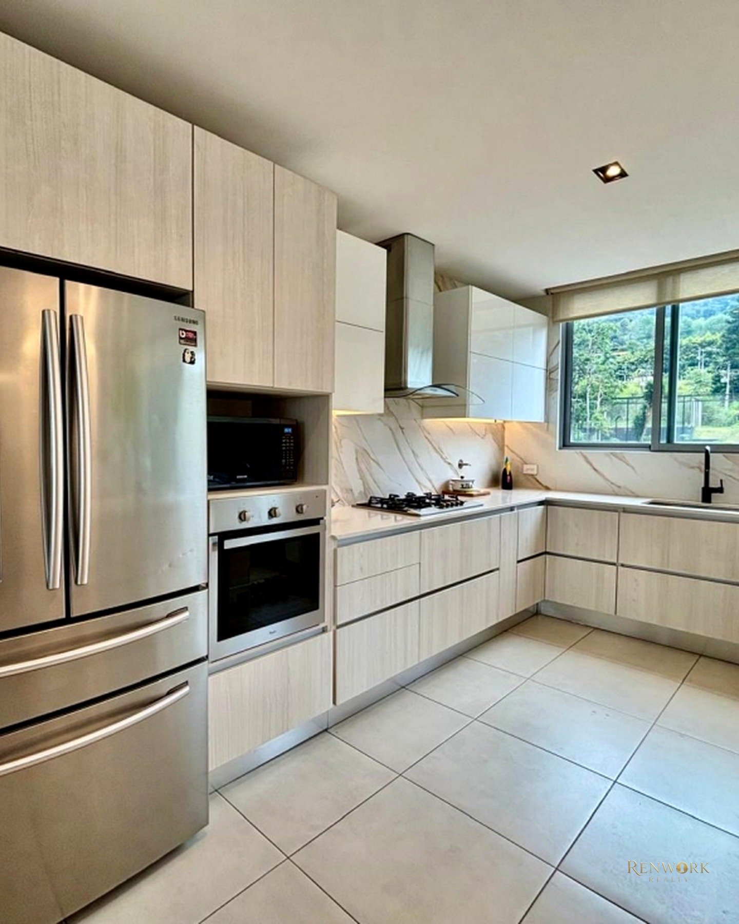 VENTA DE ESPECTACULAR APARTAMENTO SECTOR CES POBLADO · foto 9