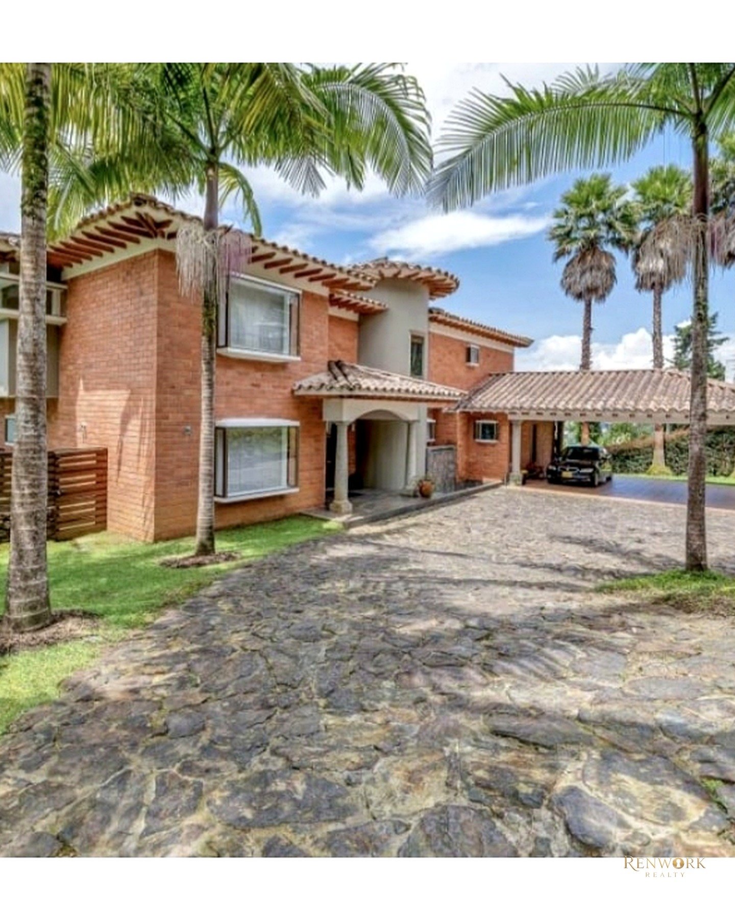VENTA DE ESPECTACULAR CASA CON PISCINA EN LAS PALMAS - POBLADO. VISTA · foto 7
