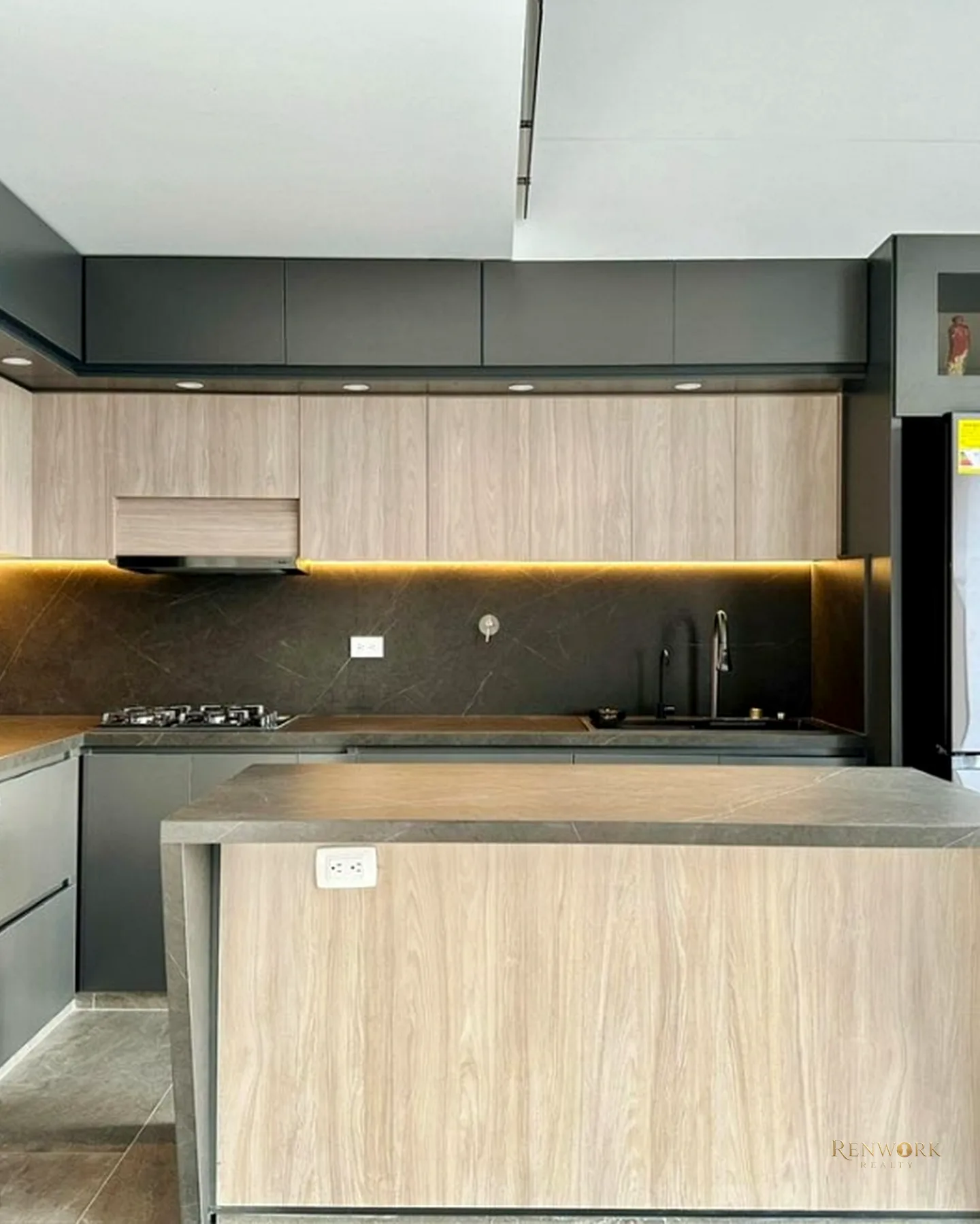 VENTA DE ESPECTACULAR PENTHOUSE SECTOR BELÉN!! · foto 3
