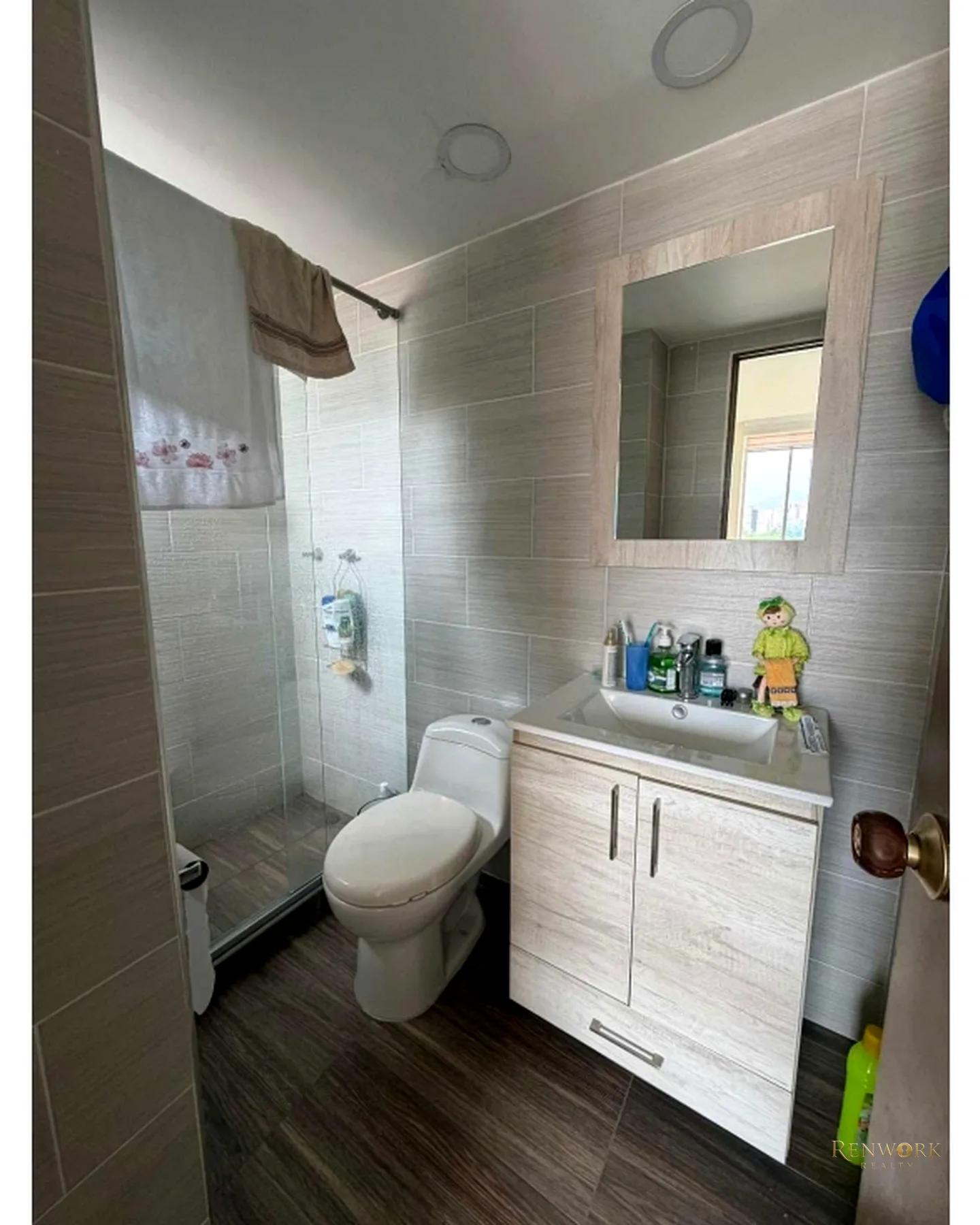 VENTA DE EXCELENTE APARTAMENTO EN LA LOMA DE LOS BERNAL · foto 10