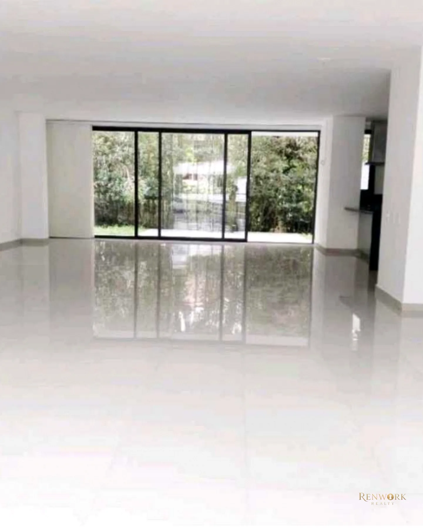 VENTA DE EXCELENTE CASA UBICADA CERCA A PALMAS · foto 7