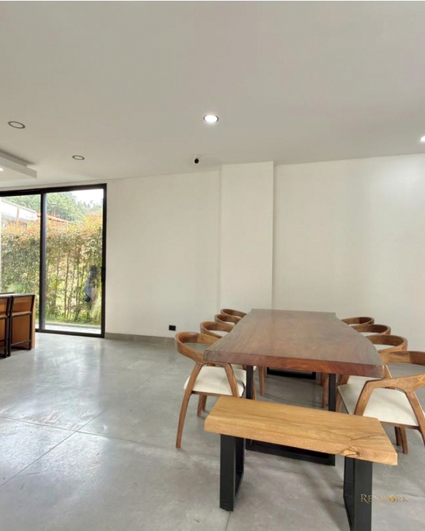 VENTA DE EXCLUSIVA CASA EN ENVIGADO- LOMA DEL ESCOBERO · foto 4