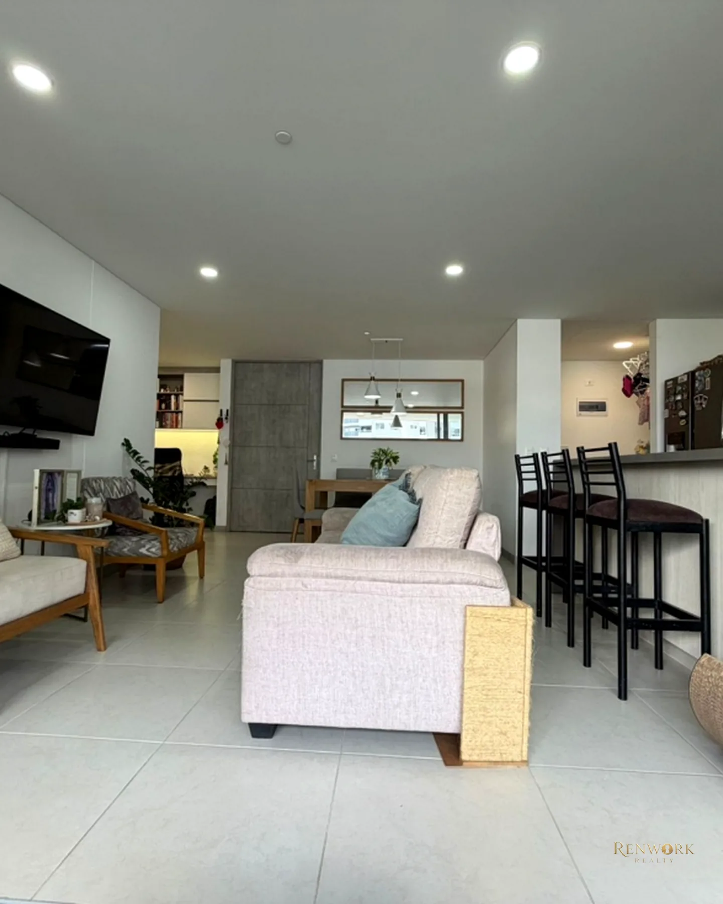 VENTA DE EXCLUSIVO APTO EN LOMA DE LOS MESA -ENVIGADO · foto 3