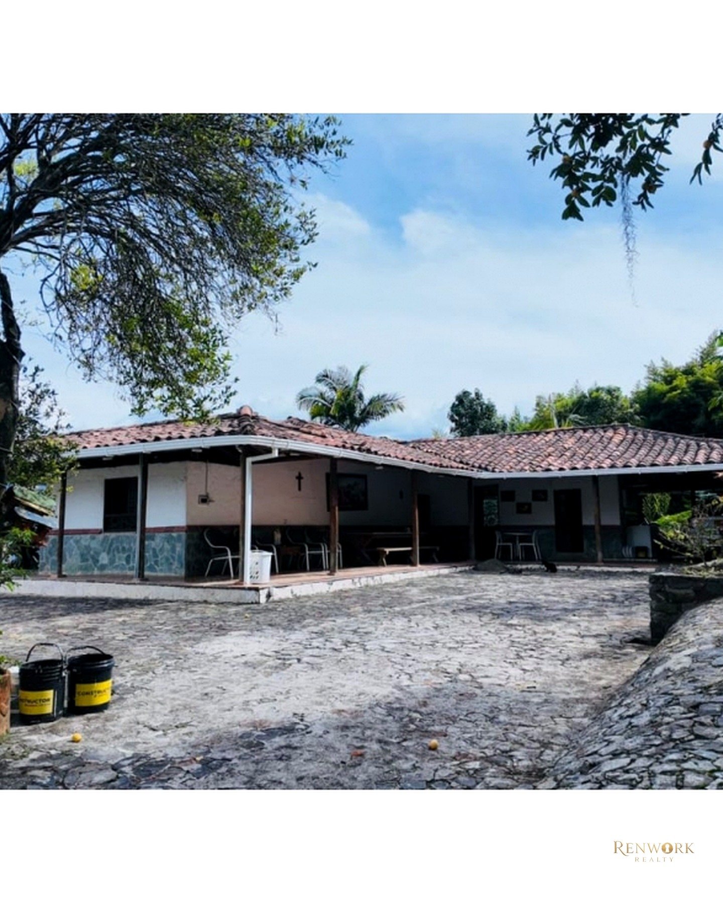 VENTA DE FINCA EN COPACABANA · foto 2