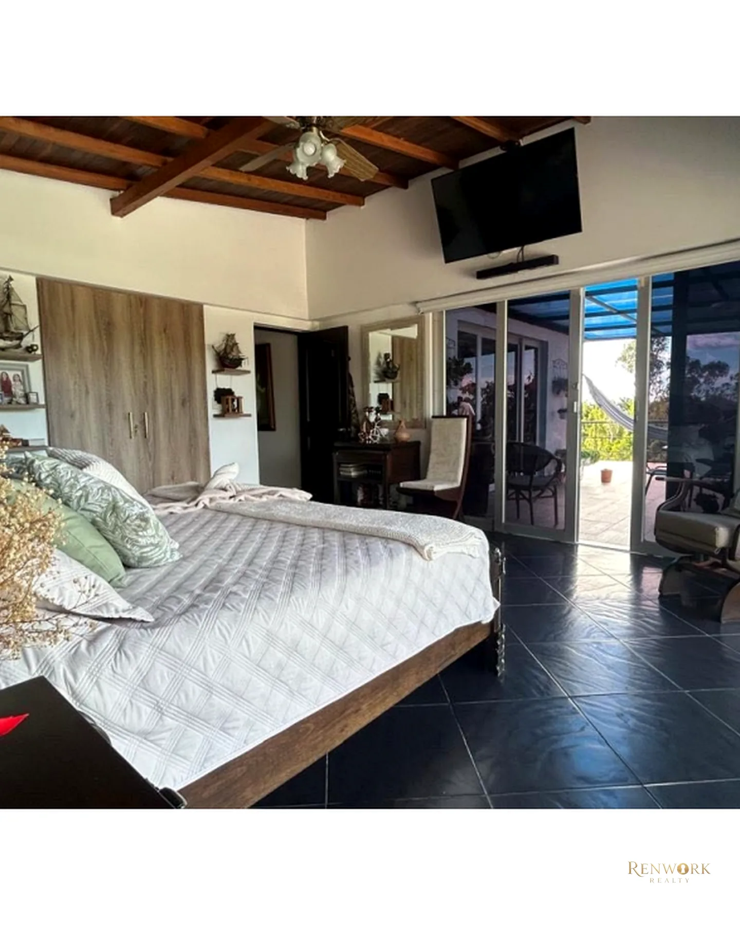 VENTA DE FINCA EN GUATAPE FRENTE A LA PIEDRA DEL PEÑOL · foto 13