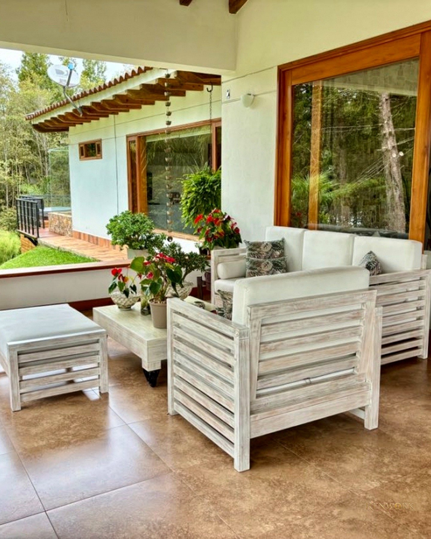 VENTA DE HERMOSA CASA EN EL CARMEN DE VIBORAL · foto 4