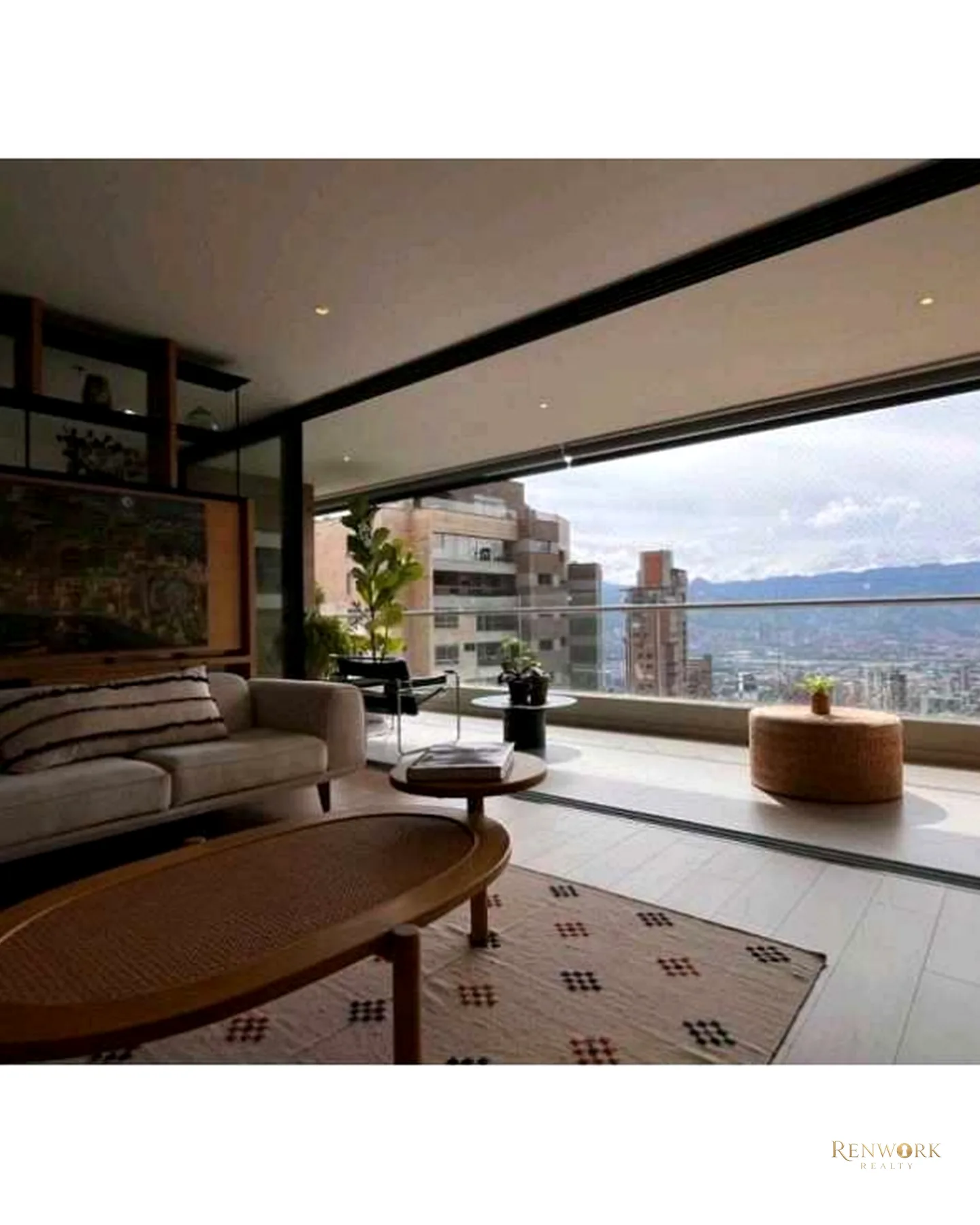 VENTA DE HERMOSO APARTAMENTO EN LA COLA DEL ZORRO POBLADO. · foto 2
