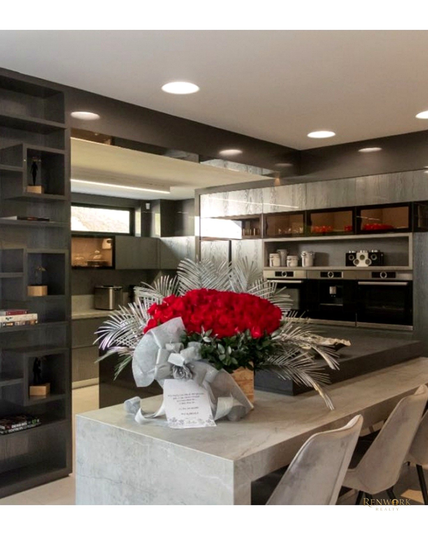 VENTA DE LUJOSA CASA EN LAS PALMAS – MEDELLÍN | 1,800 MT2 · foto 2