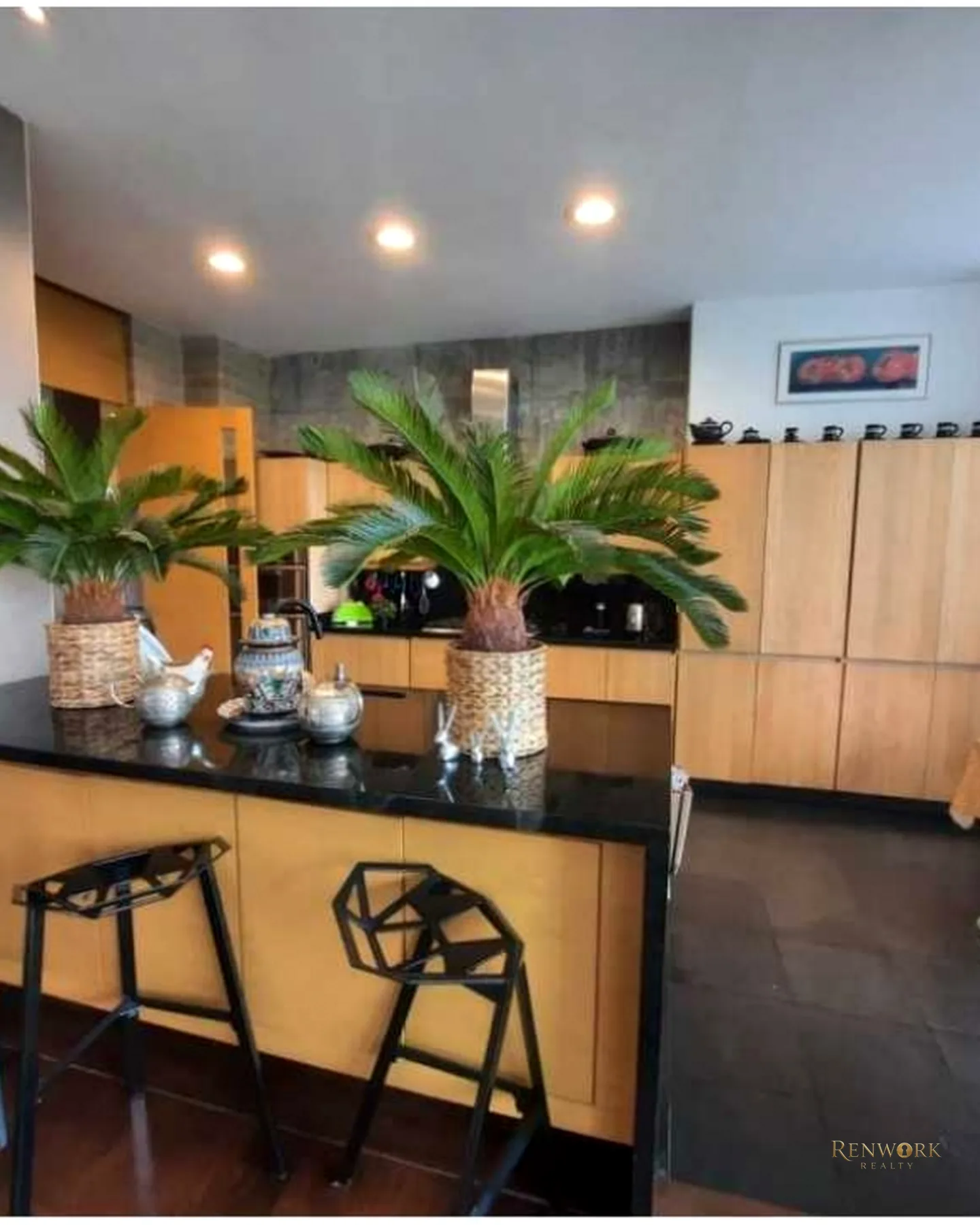 VENTA DE MODERNO APARTAMENTO EN EL POBLADO, SECTOR CANTAGIRONE. · foto 2
