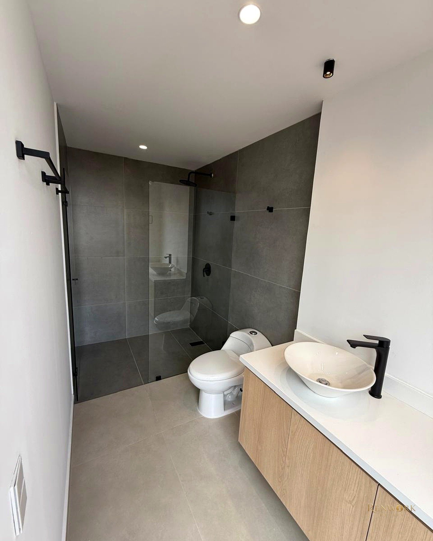 VENTA DE PENTHOUSE DÚPLEX EN CONQUISTADORES REMODELADO · foto 13