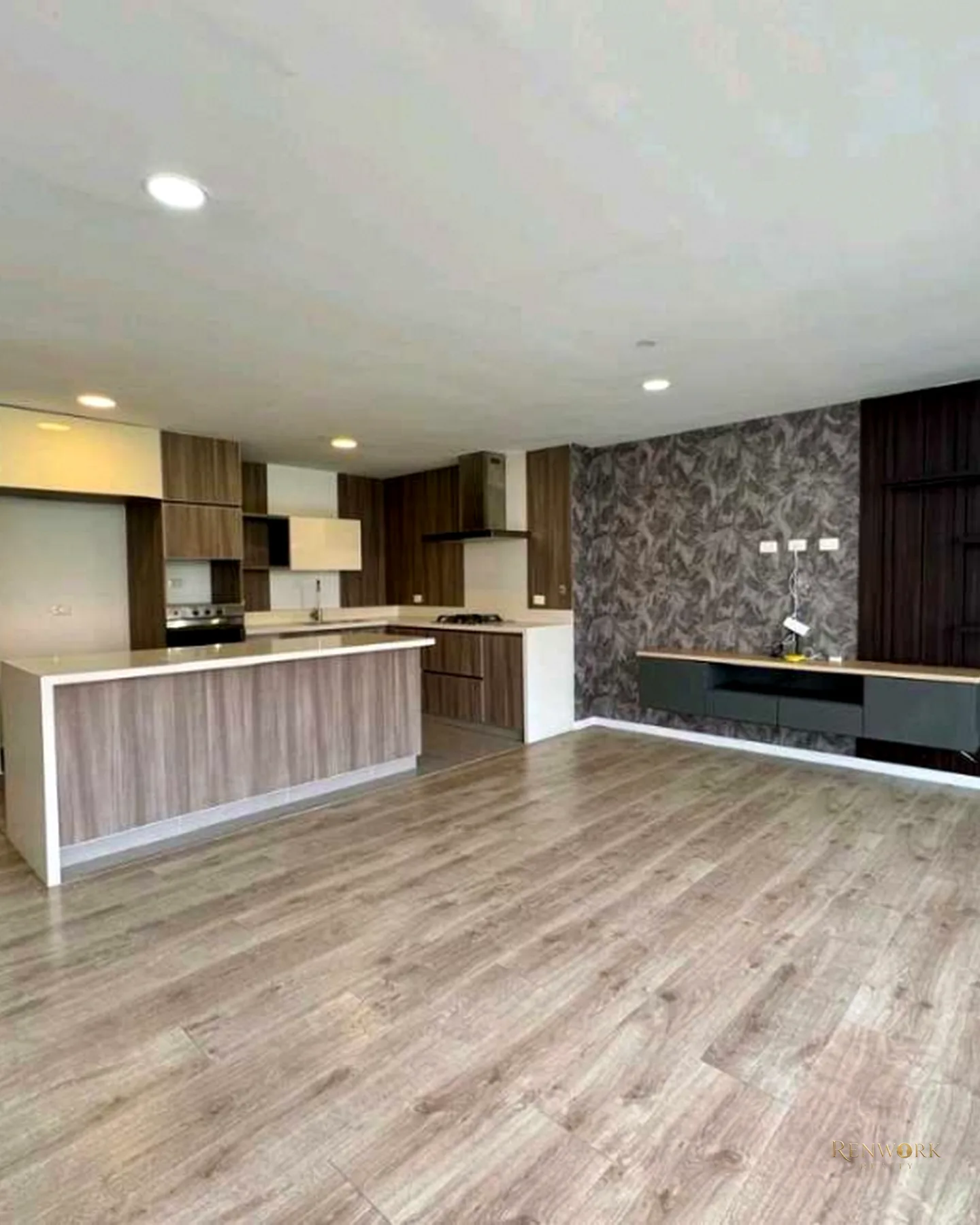 VENTA DE PENTHOUSE DUPLEX ENVIGADO BRUJAS CON TERRAZA UNIDAD COMPLETA · foto 1