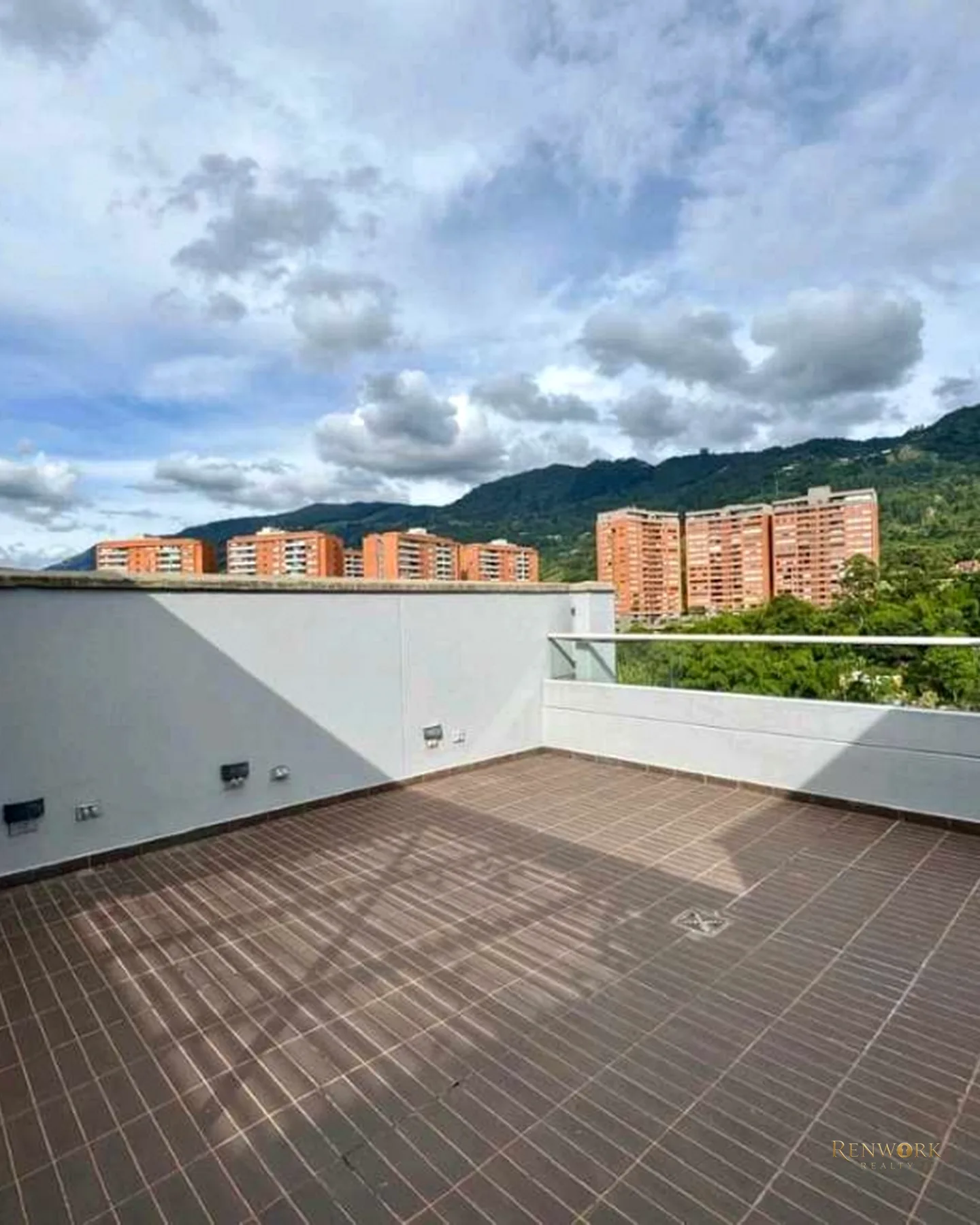 VENTA DE PENTHOUSE DUPLEX ENVIGADO BRUJAS CON TERRAZA UNIDAD COMPLETA · foto 16