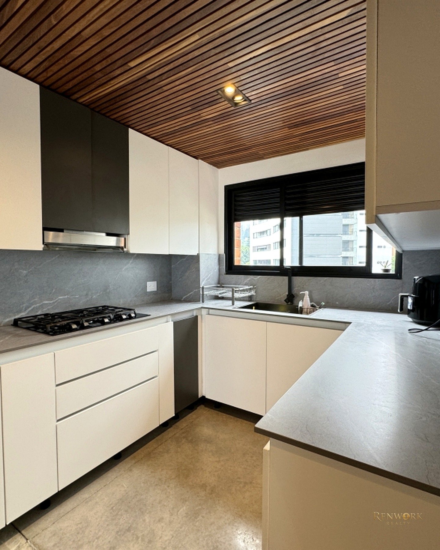 VENTA DE PENTHOUSE EN EL CAMPESTRE, EL POBLADO. · foto 11