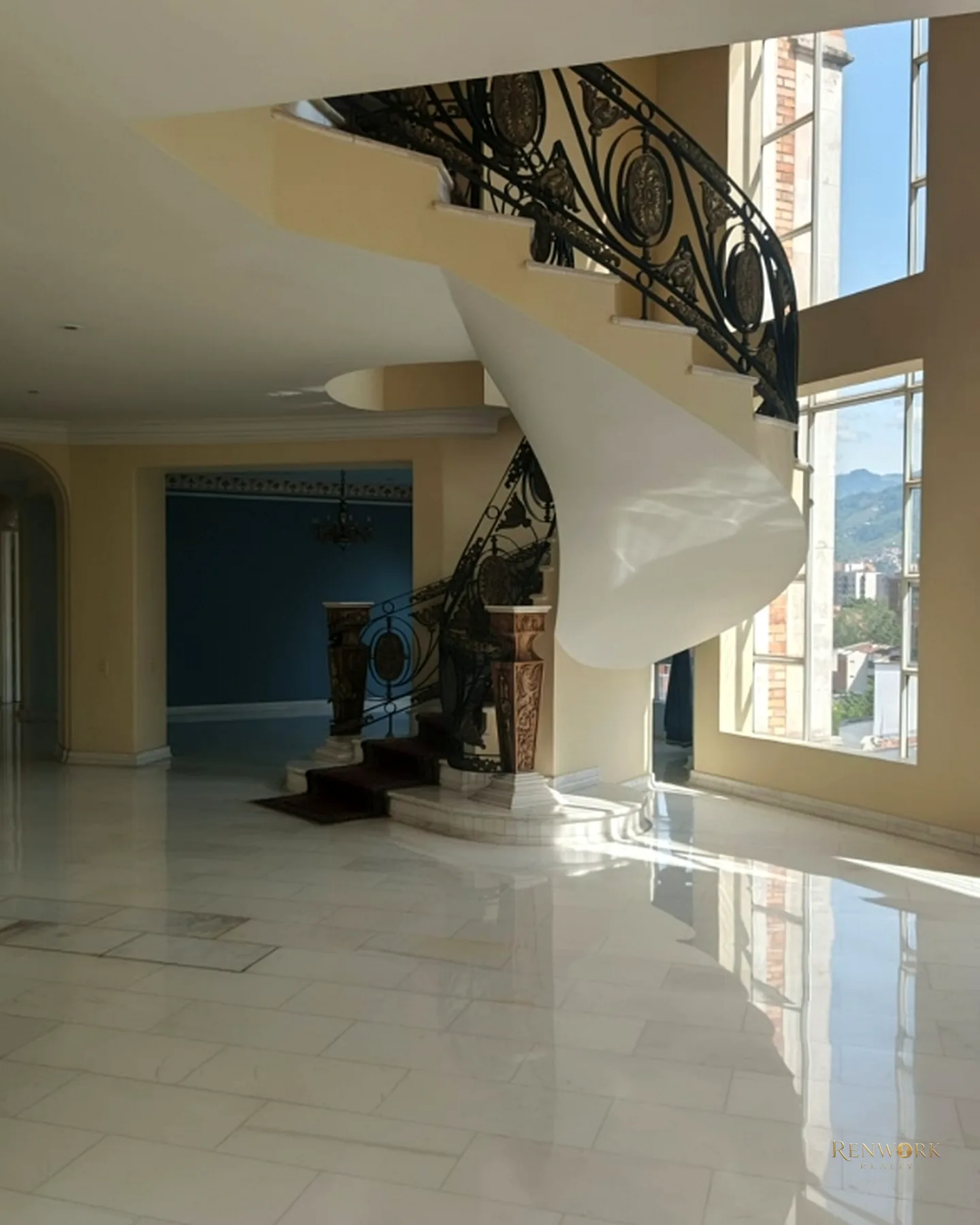VENTA DE PENTHOUSE EN LAURELES · foto 10