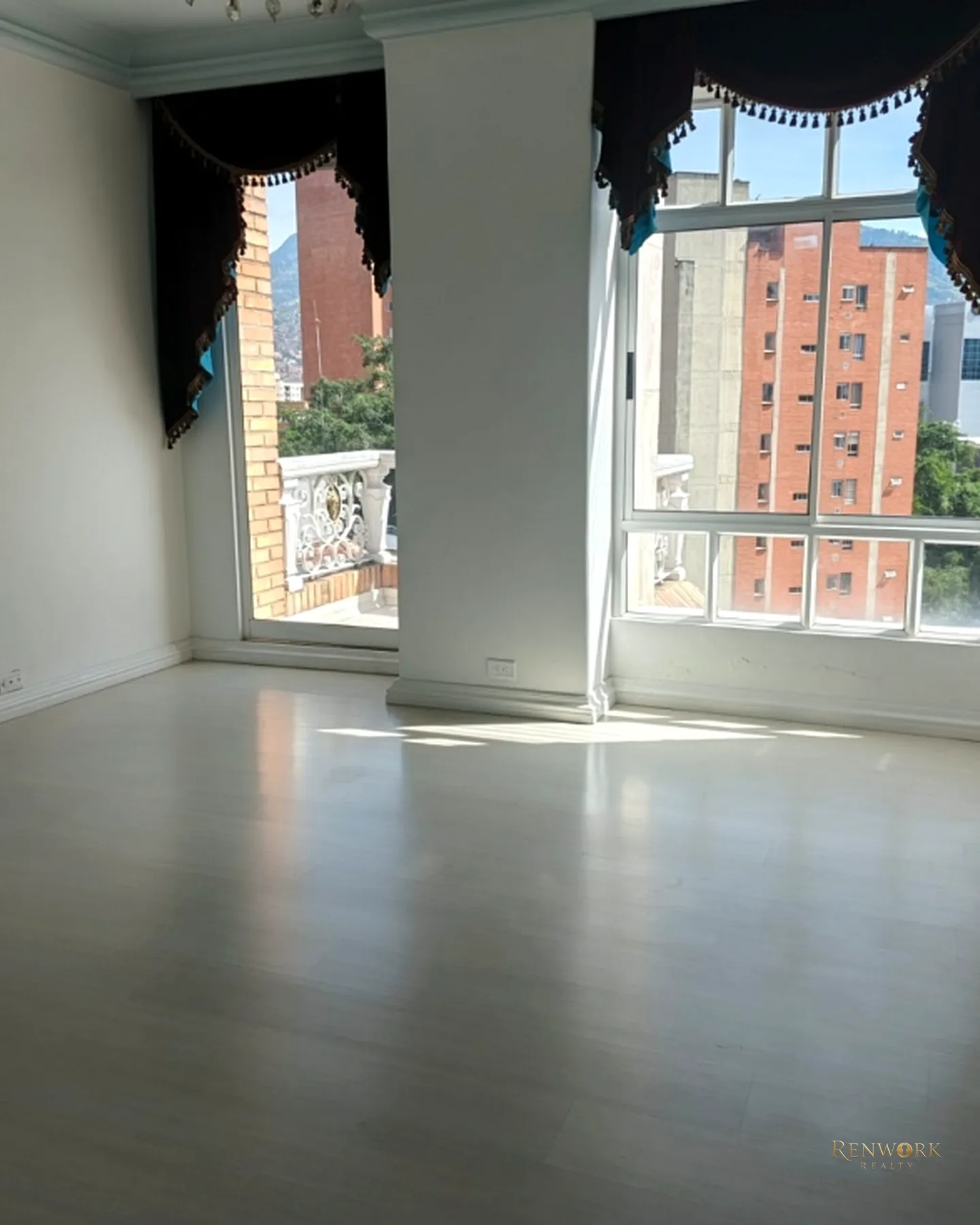 VENTA DE PENTHOUSE EN LAURELES · foto 16