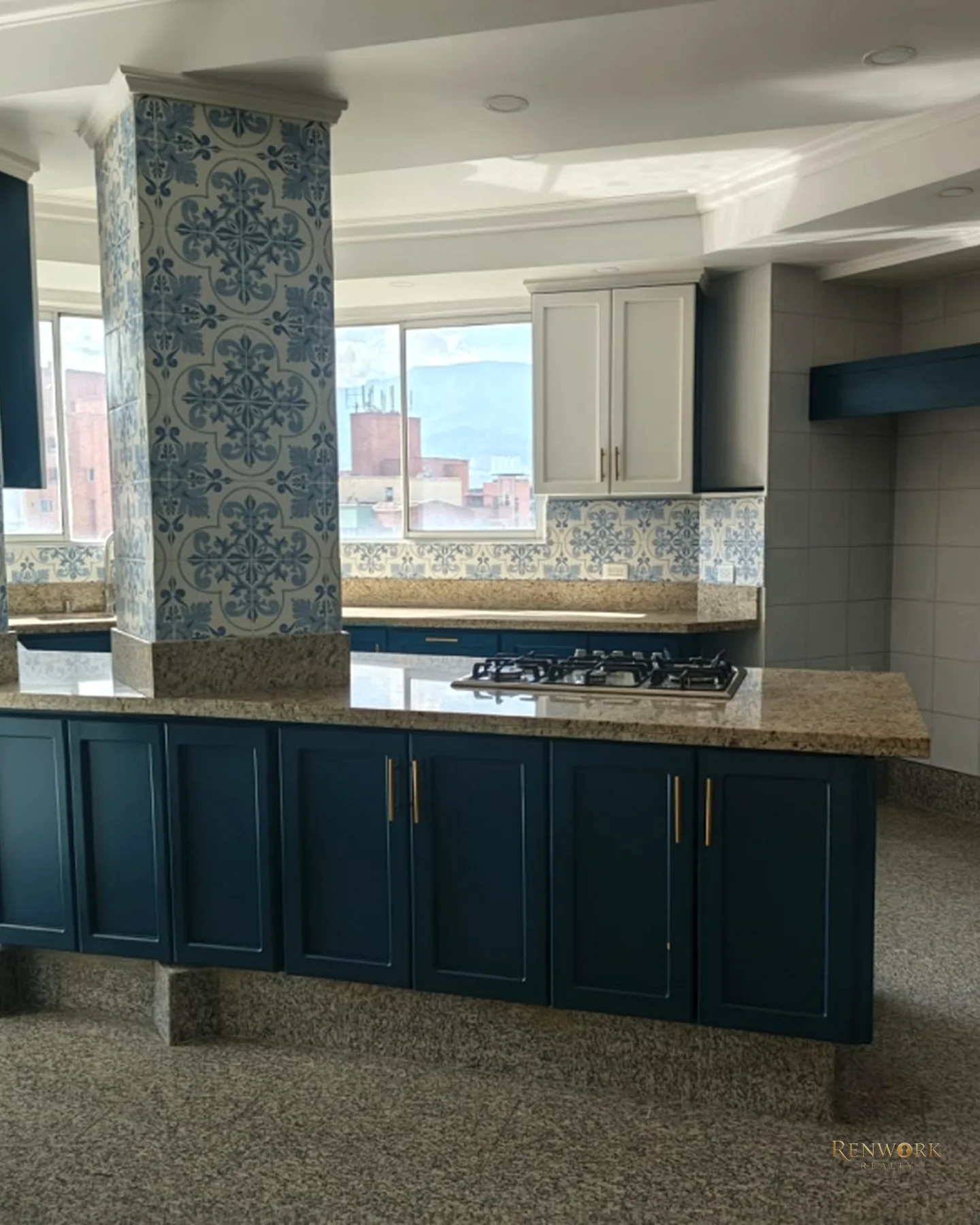 VENTA DE PENTHOUSE EN LAURELES · foto 5