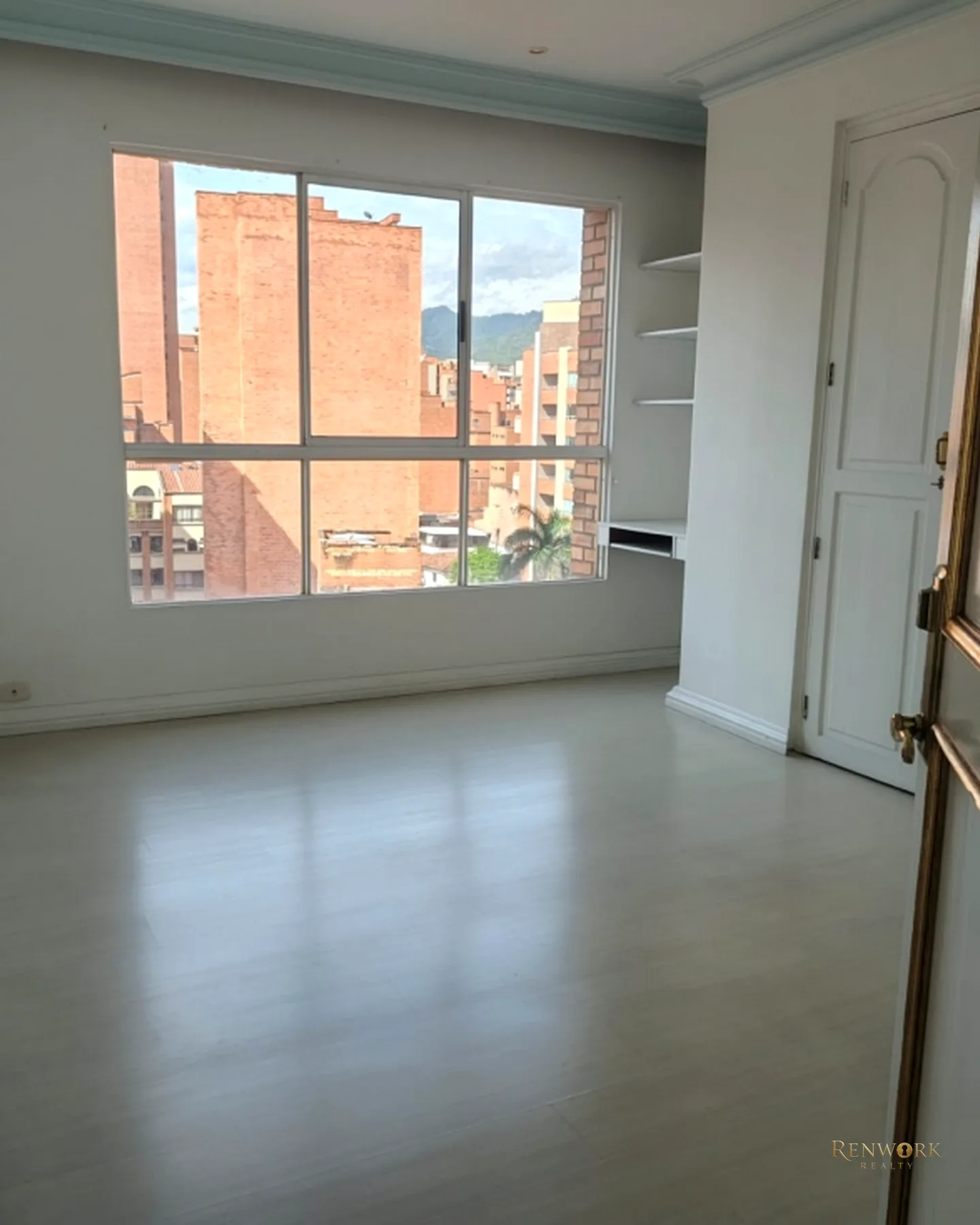 VENTA DE PENTHOUSE EN LAURELES · foto 14